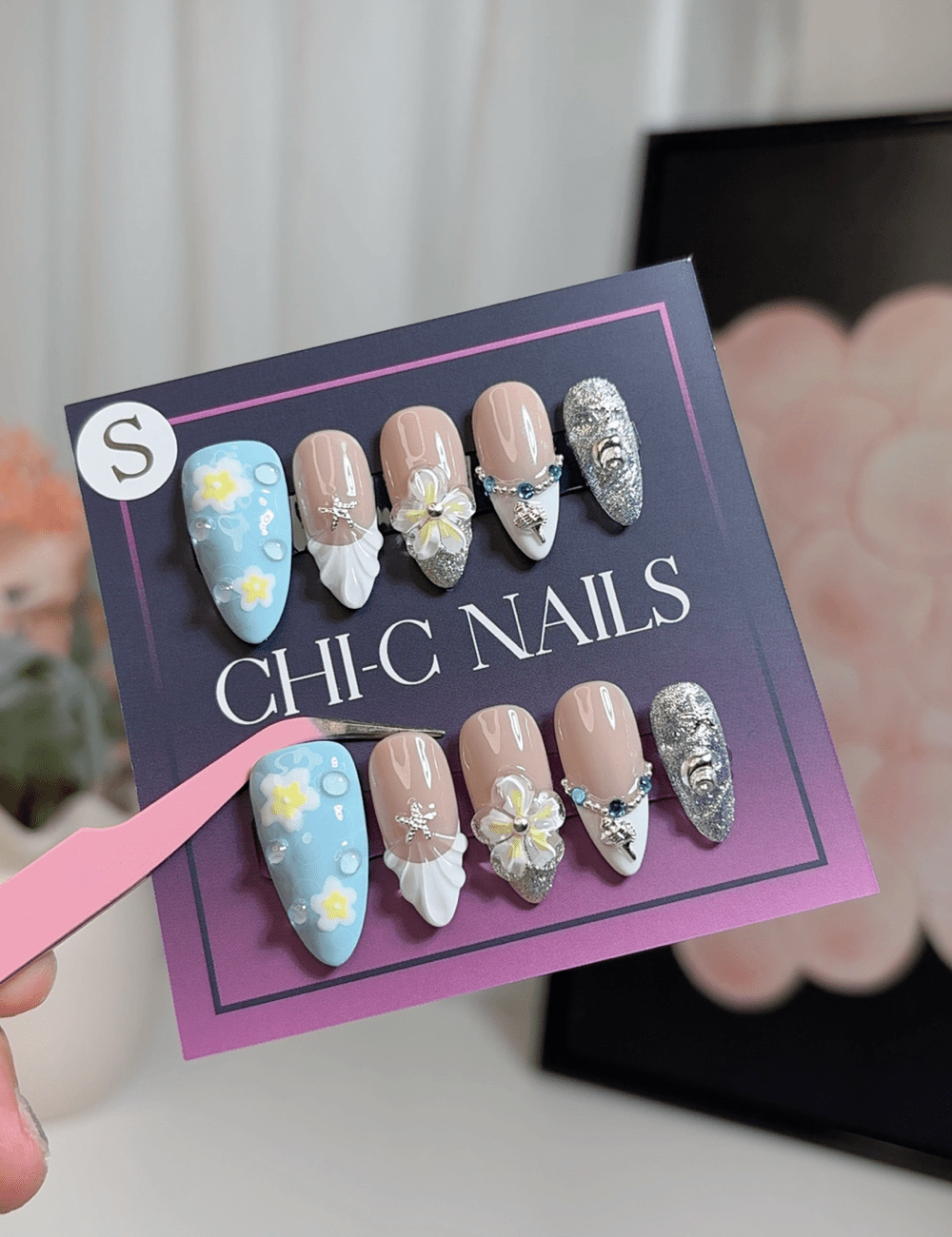 Mermaid Bloom | Medium Almond Press-On Nails