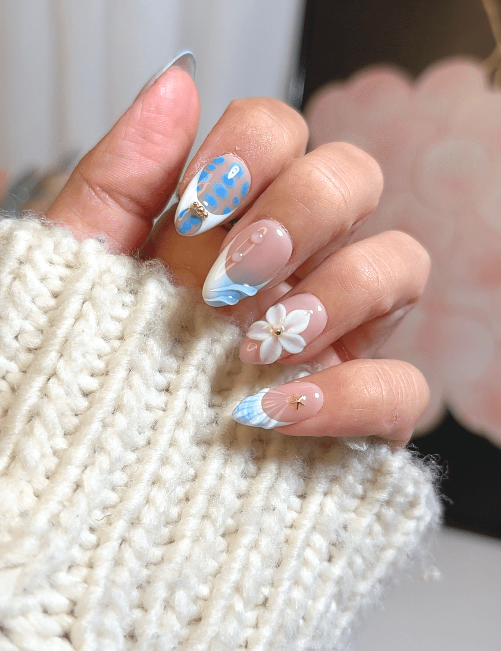 Blue Breeze & 3D Florals – Short Almond