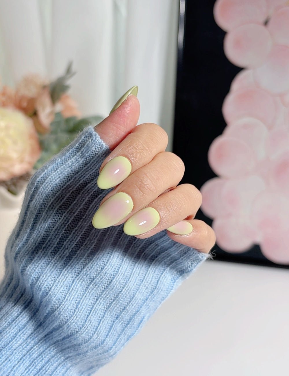 Pastel Gradient Short Almond Press-On Nails