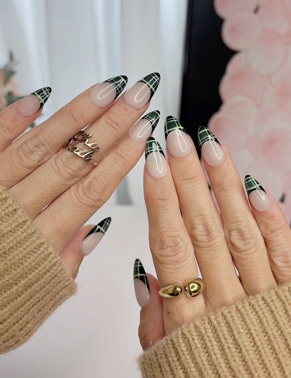Forest Plaid French Press-On Nails