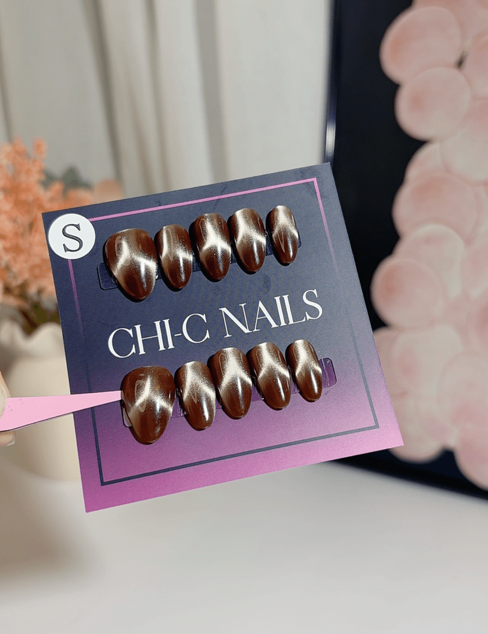 Champagne Cat Eye Press On Nails