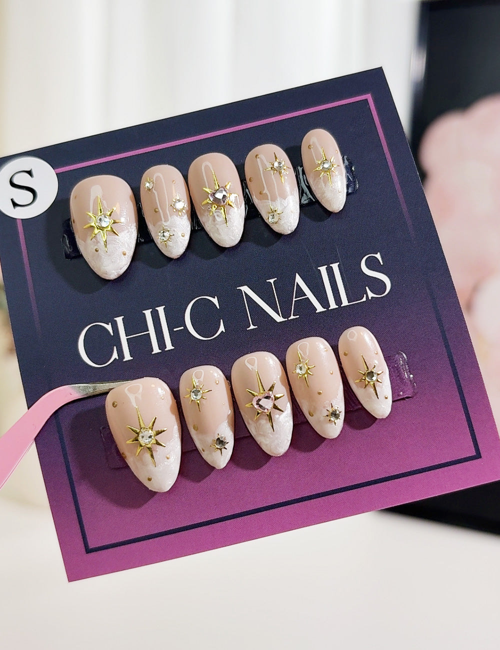 Stardust Mocha Press-On Nails – Nude Glitter with 3D Stars & Rhinestones