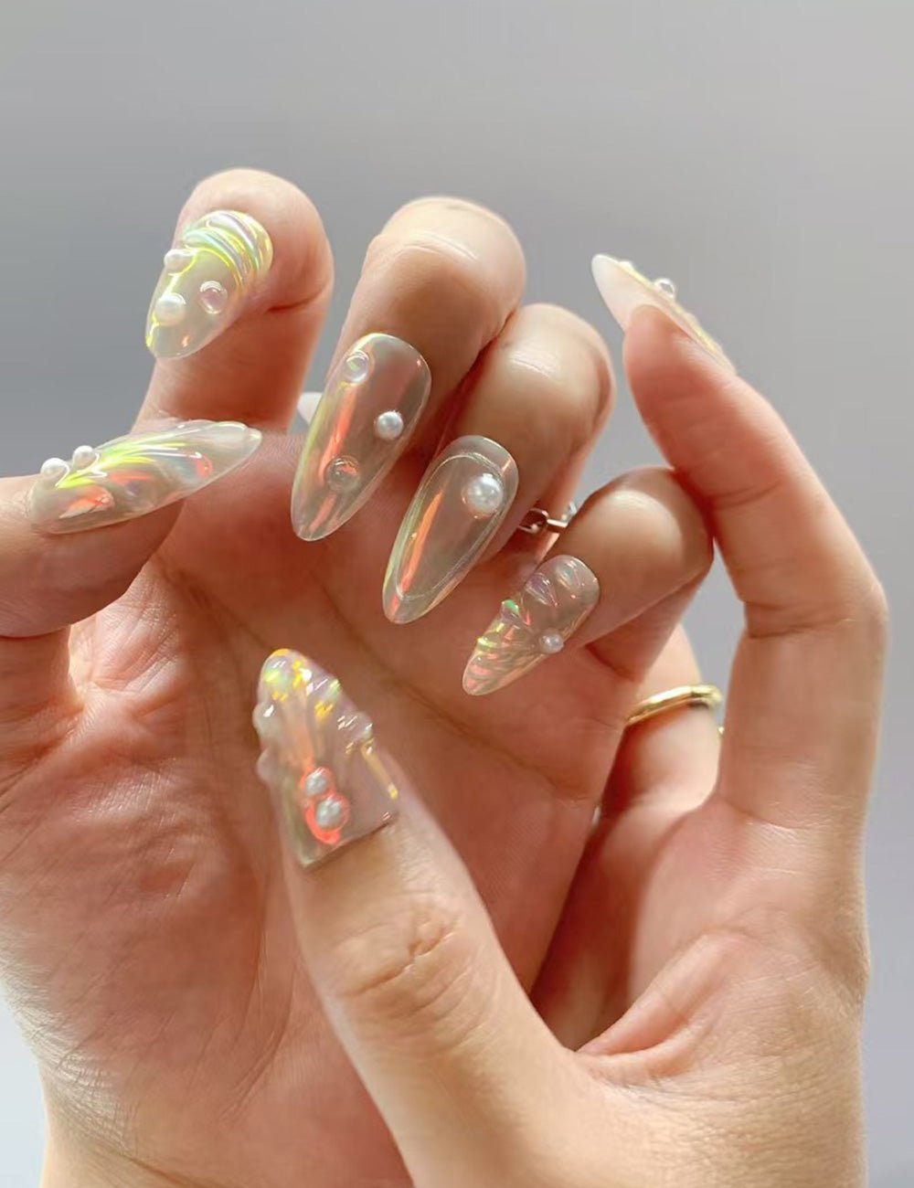 Iridescent Pearl 3D Press-On Nails