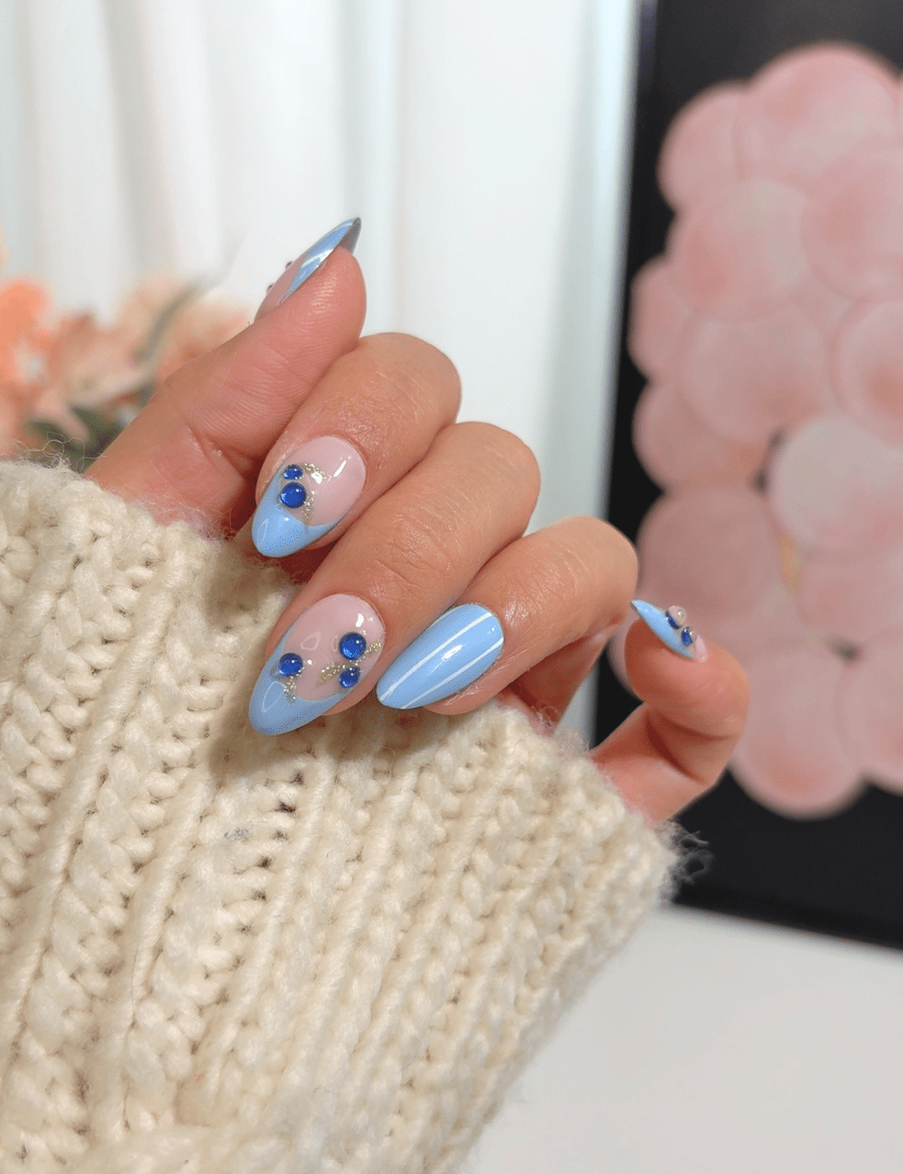 Short Nude & Blue Rhinestone Press-On Nails – Two-Tone Almond Designawa