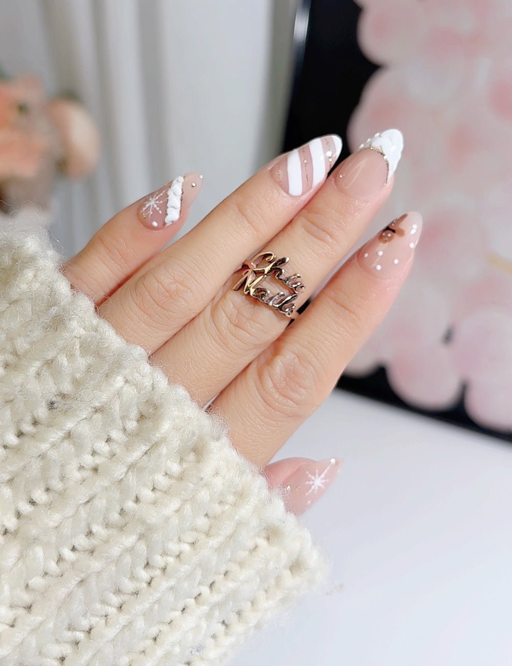 Handmade Press On Nails Winter Snowflake White Design Reusable Fake Nails CHICNAILS