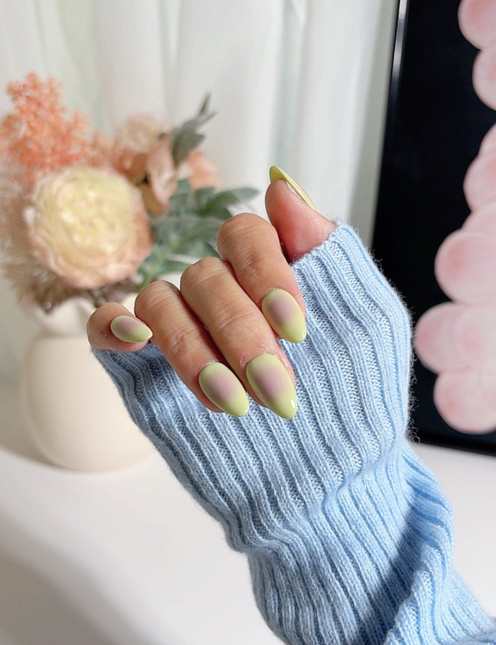 Pastel Gradient Short Almond Press-On Nails