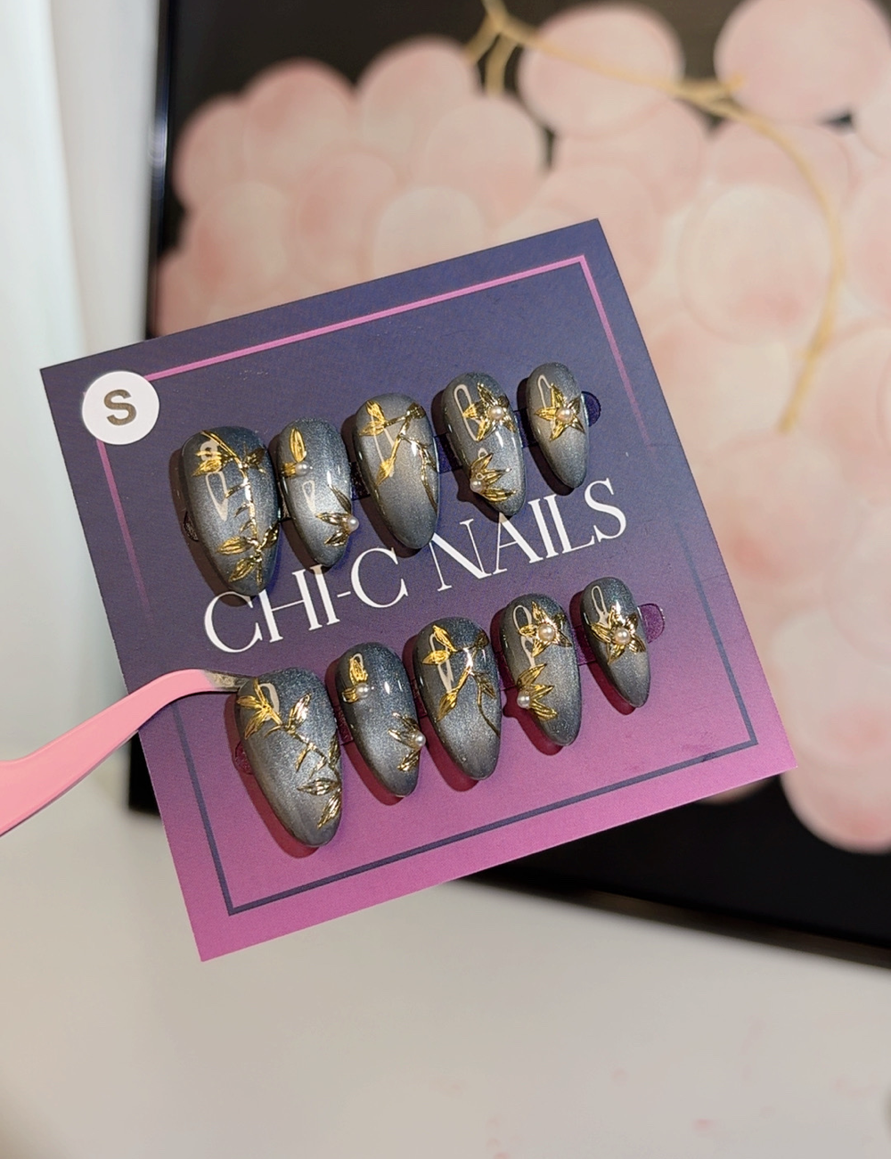 Silver Cat Eye Press-On Nails with Gold Floral Design – Medium Almond Elegant Look