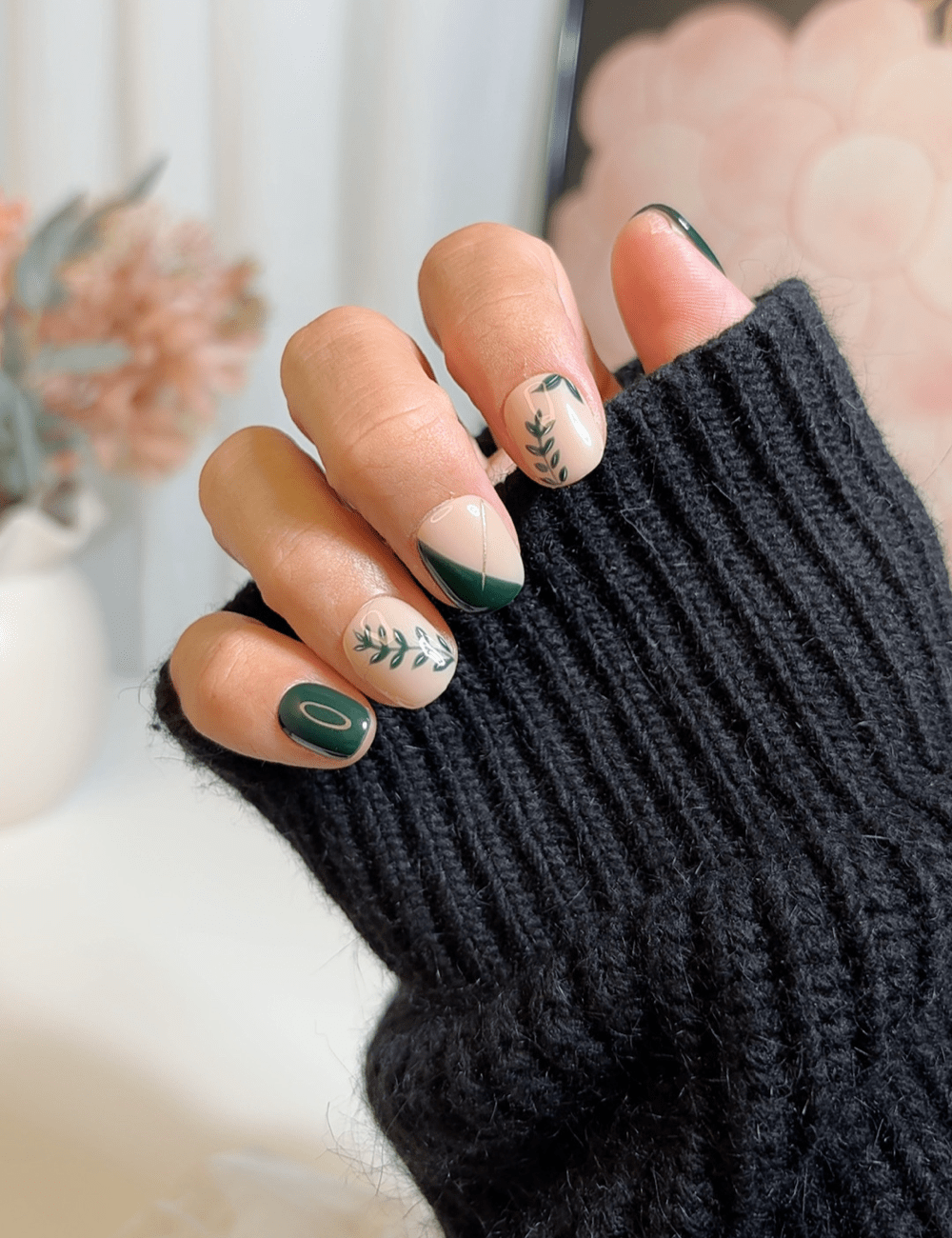 Botanical Green & Gold Detail – Short Square
