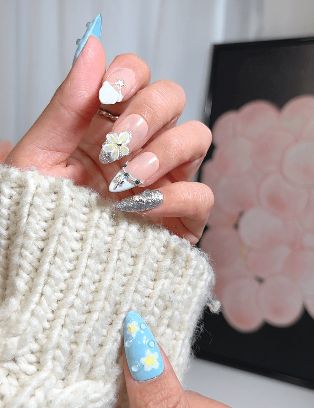 Mermaid Bloom | Medium Almond Press-On Nails