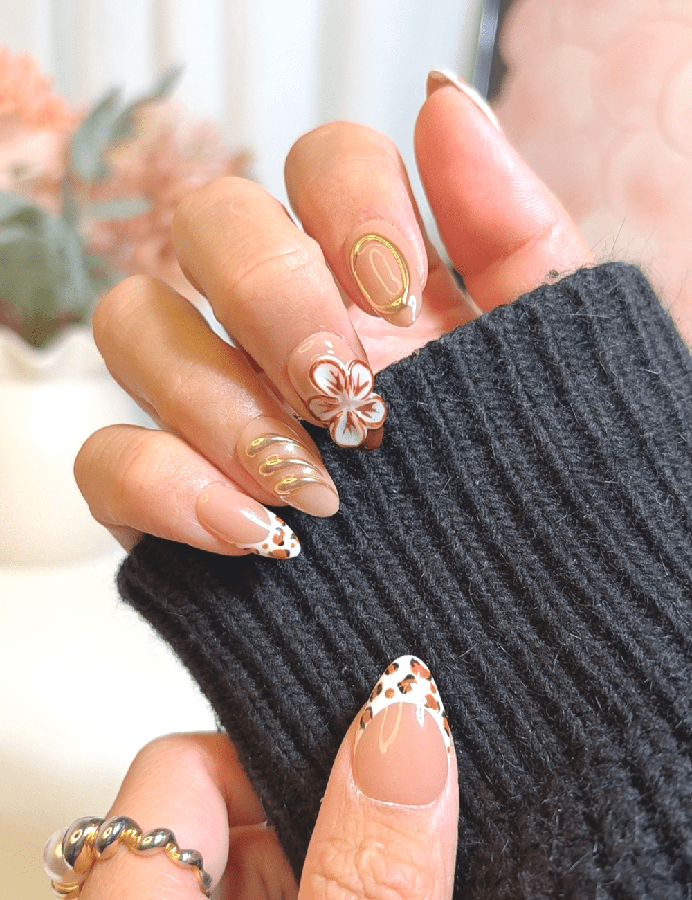 Leopard & Gold 3D Flower – Short Almond