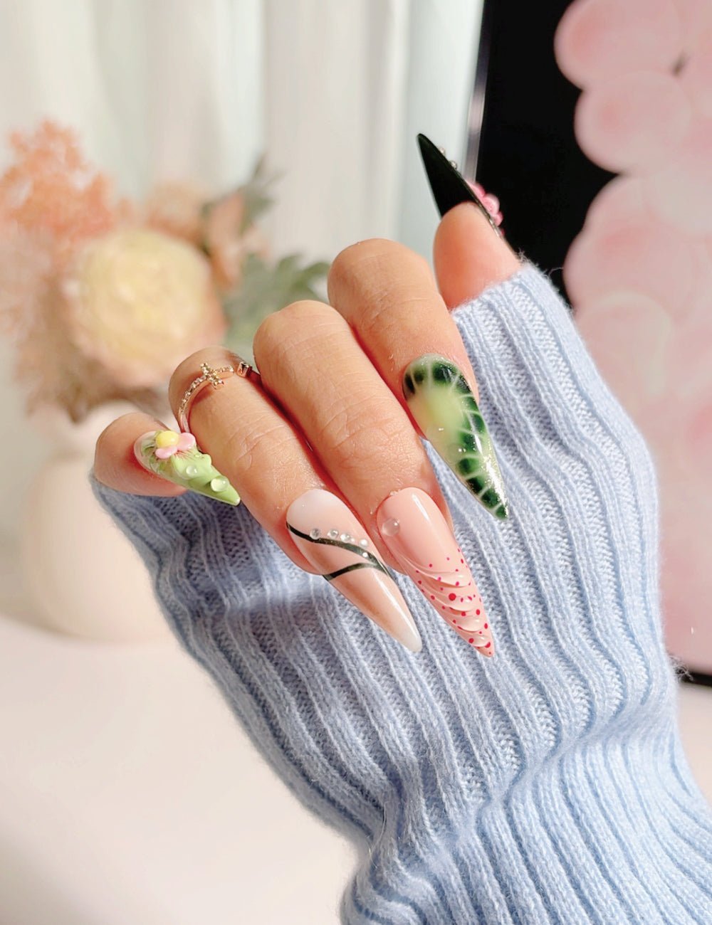 Stiletto Floral Press-On Nails – 3D Flower Green Gradient Abstract Nails