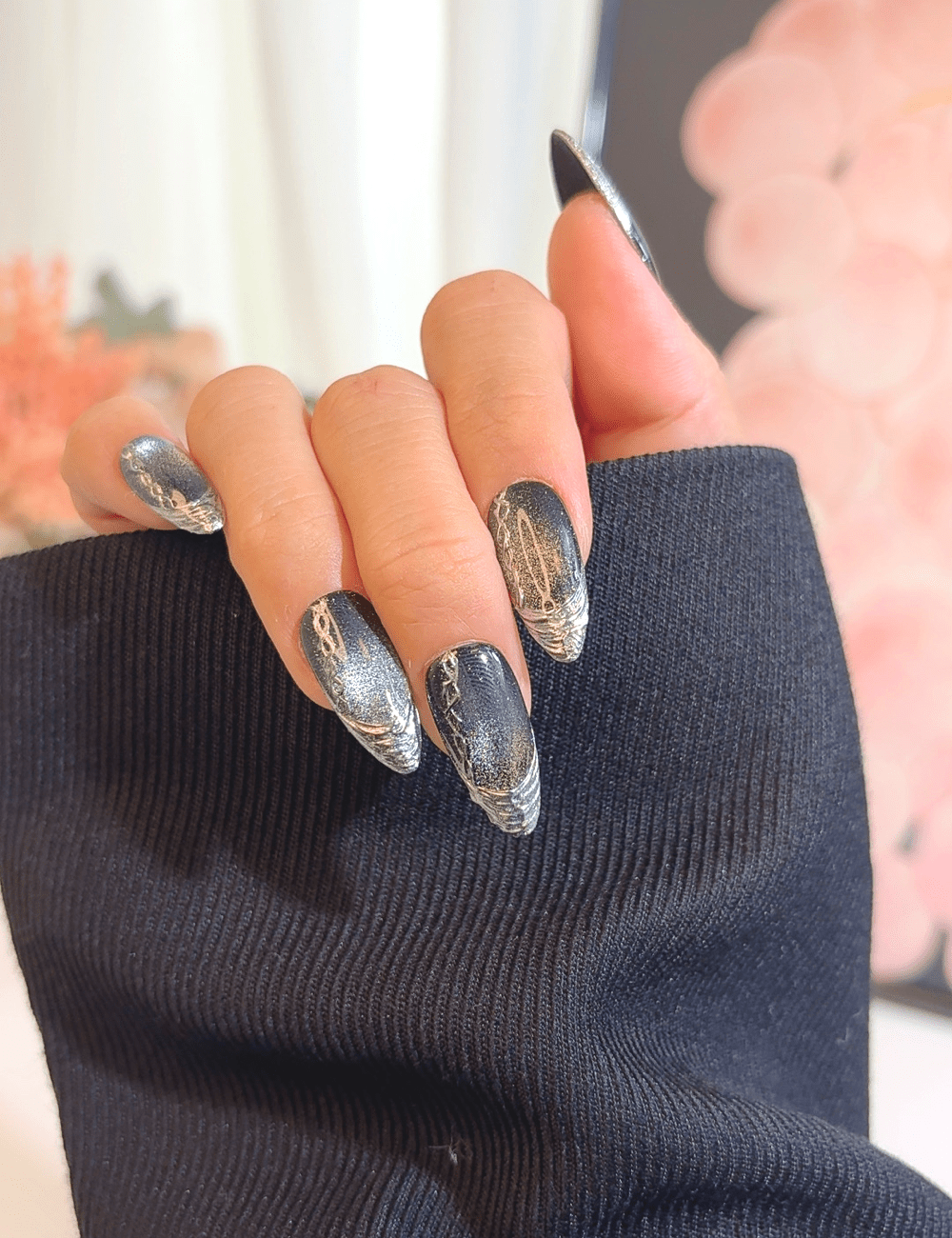 Black & Silver Metallic Press-On Nails – Medium Almond | Galaxy Chrome Design