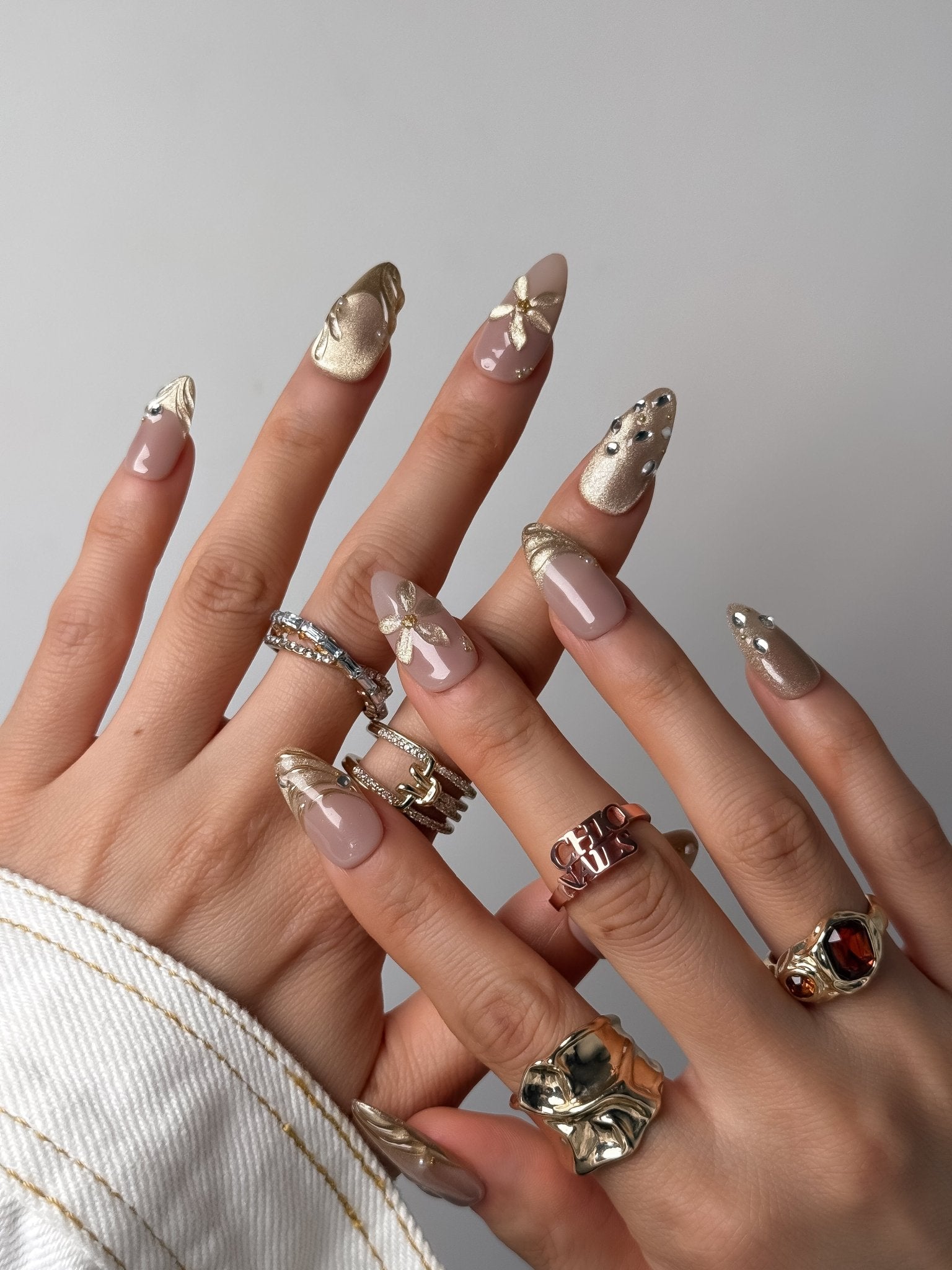 Champagne Blossom Press On Nails – Medium Almond