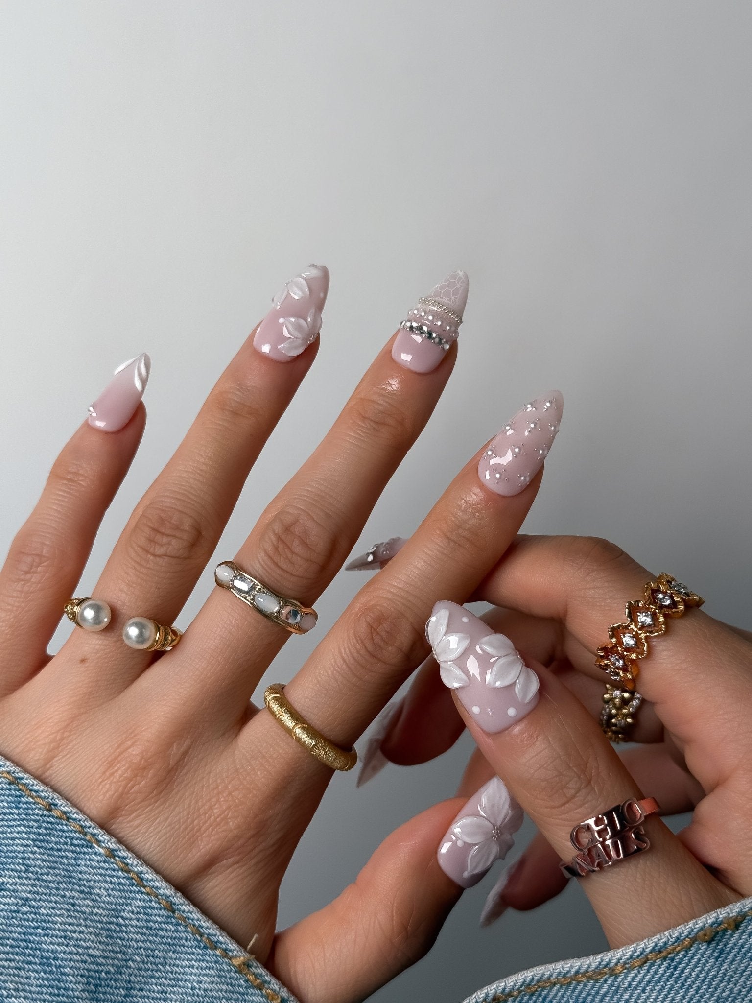 Medium Almond White Floral Lace Press-On Nails with 3D Flowers