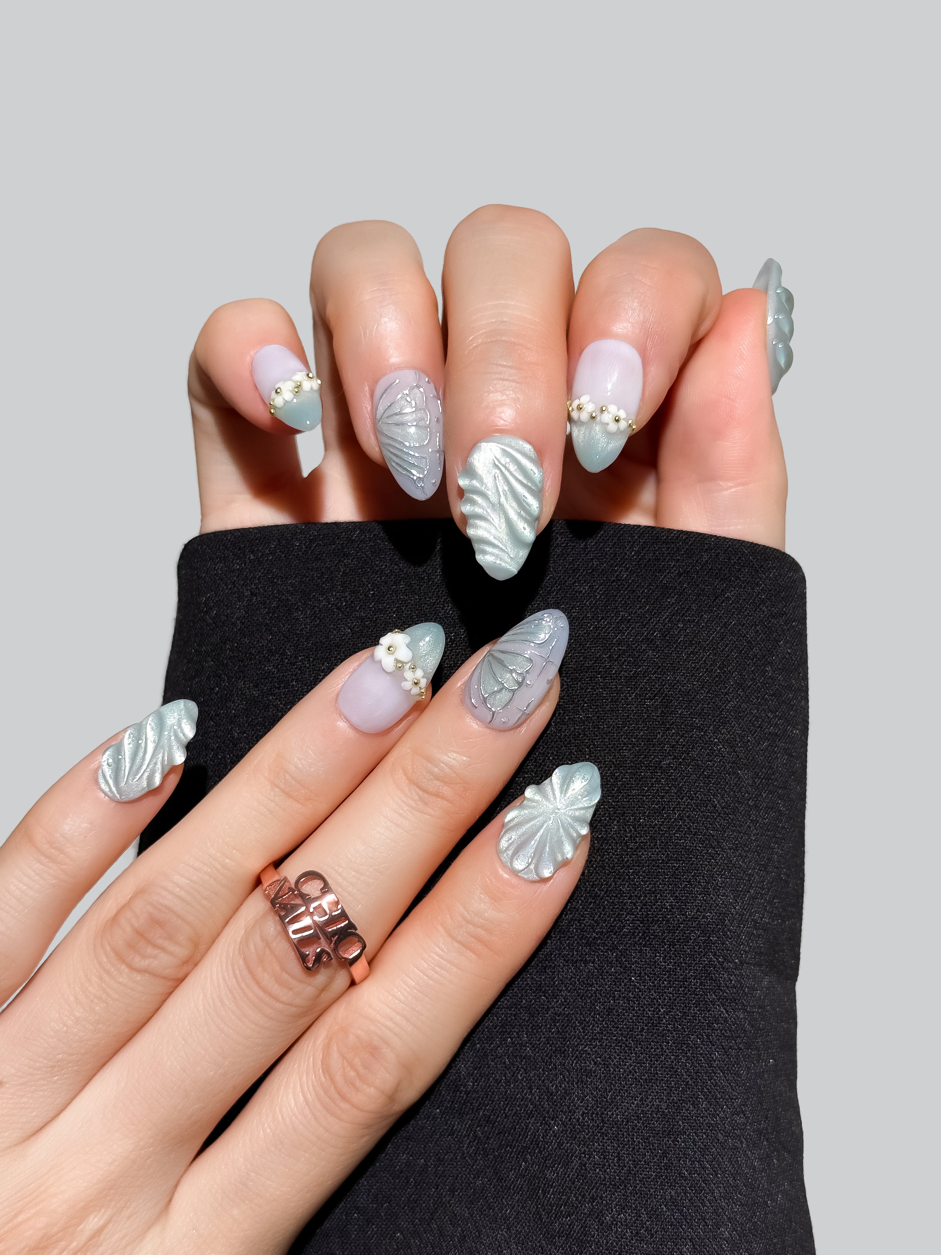 Handmade Sage Green Seashell Pearl Press-On Nails – Short Almond