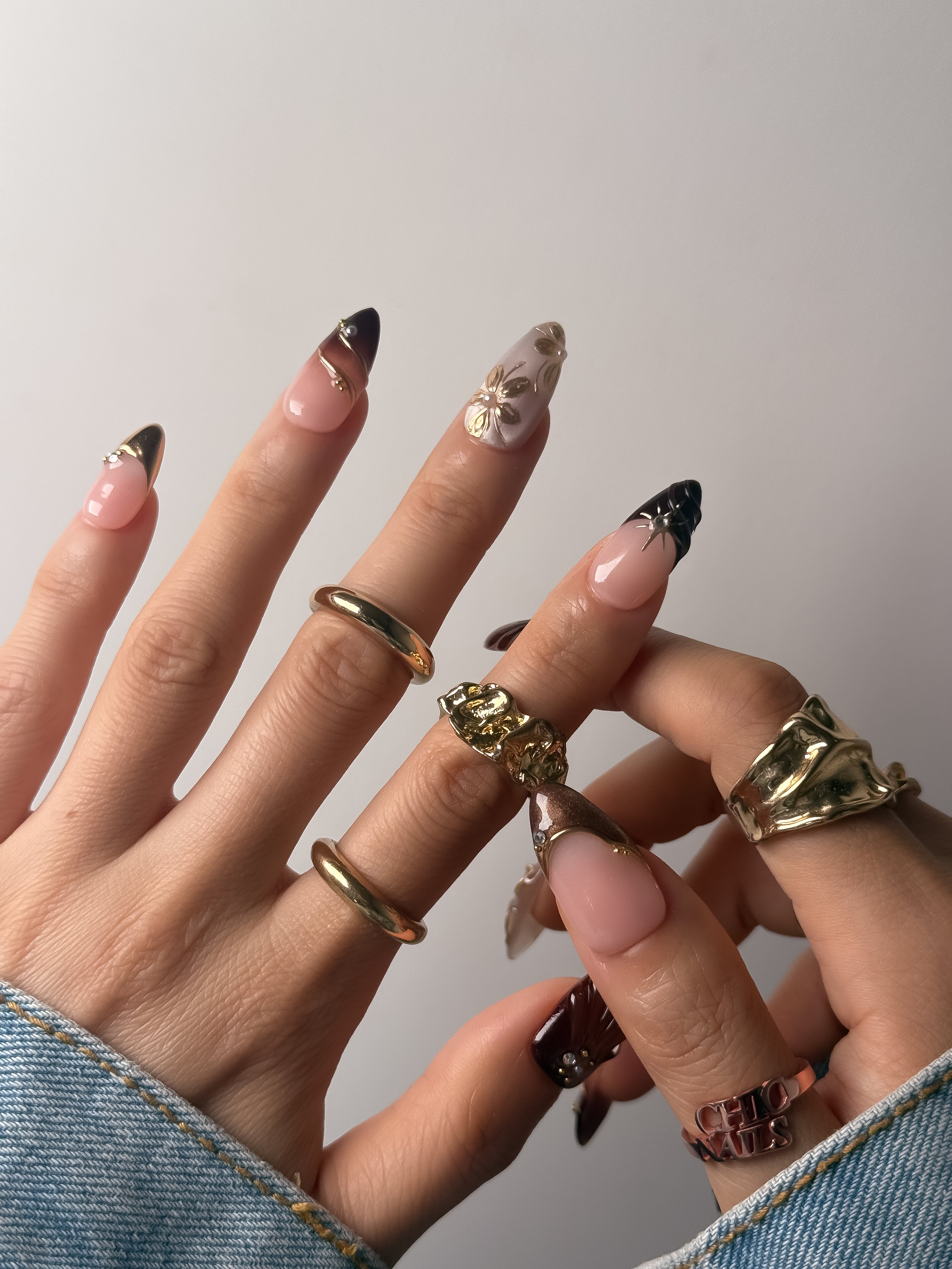 Handmade Brown Floral Gold Press-On Nails – Medium Almond