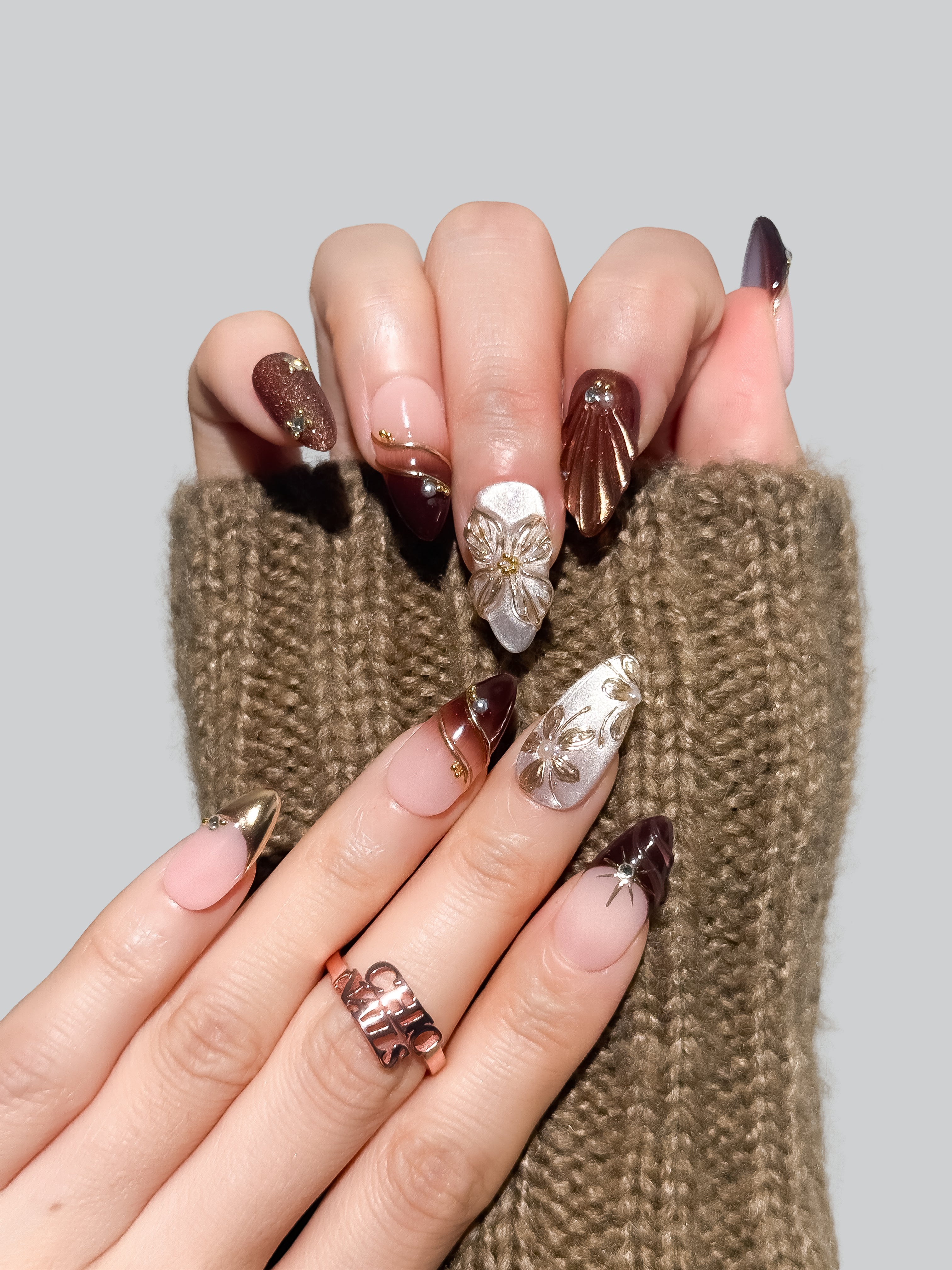 Handmade Brown Floral Gold Press-On Nails – Medium Almond