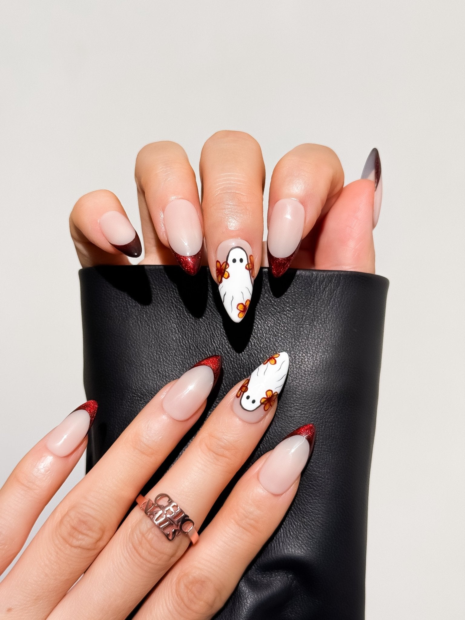Autumn Spirit Ghost & Red French Press On Nails – Medium Almond