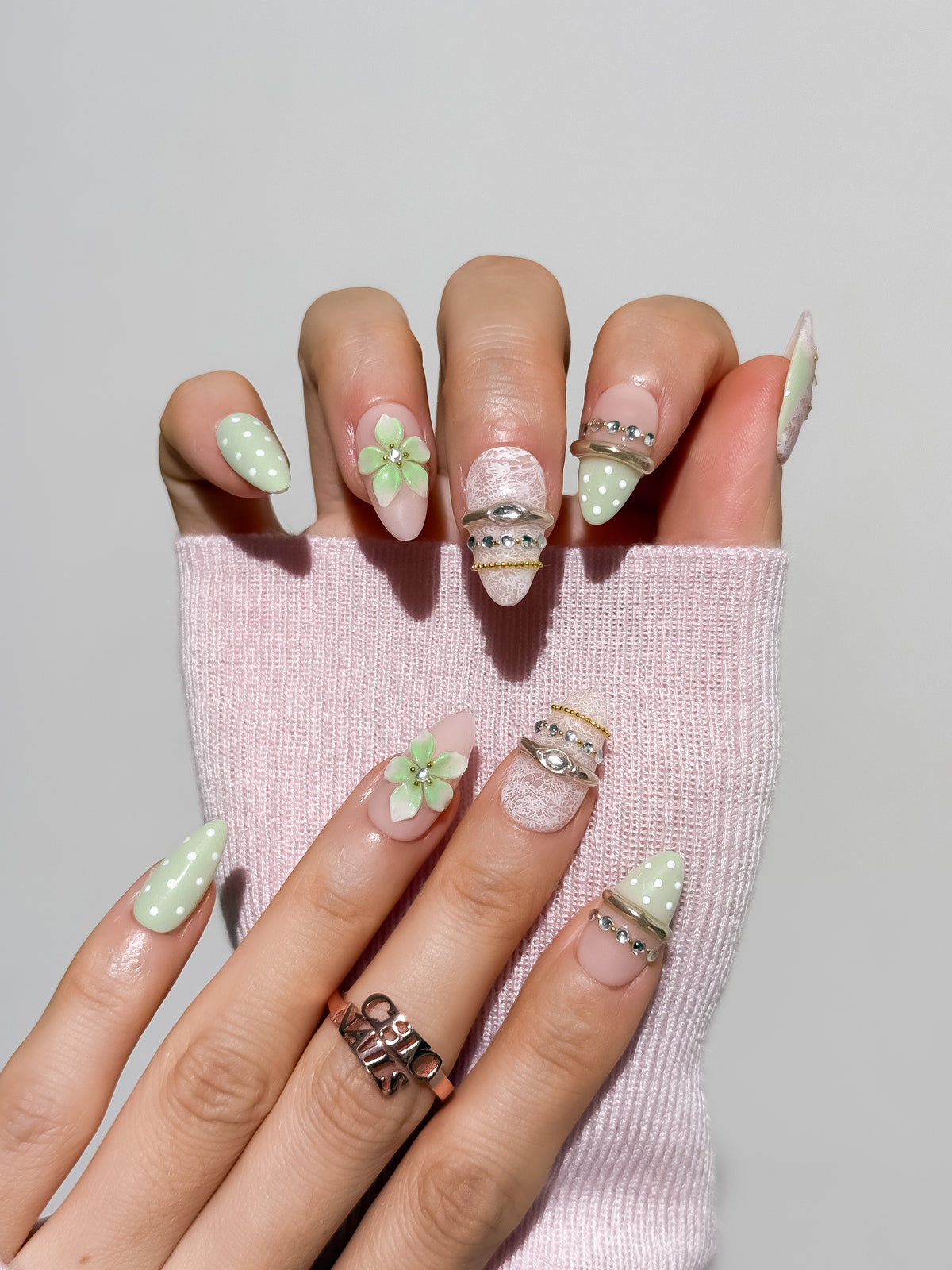 Sage Lace Medium Almond Press On Nails