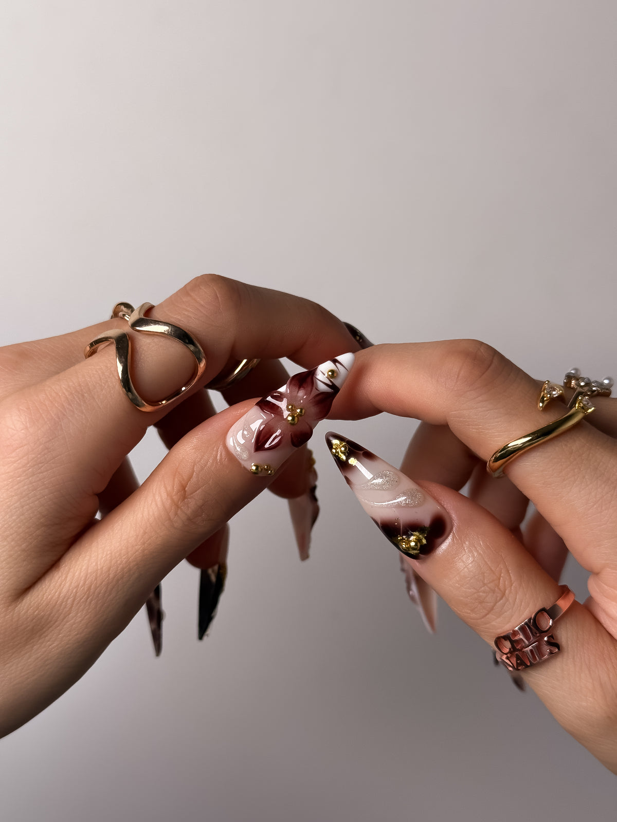 Mocha Bloom Long Stiletto Press On Nails