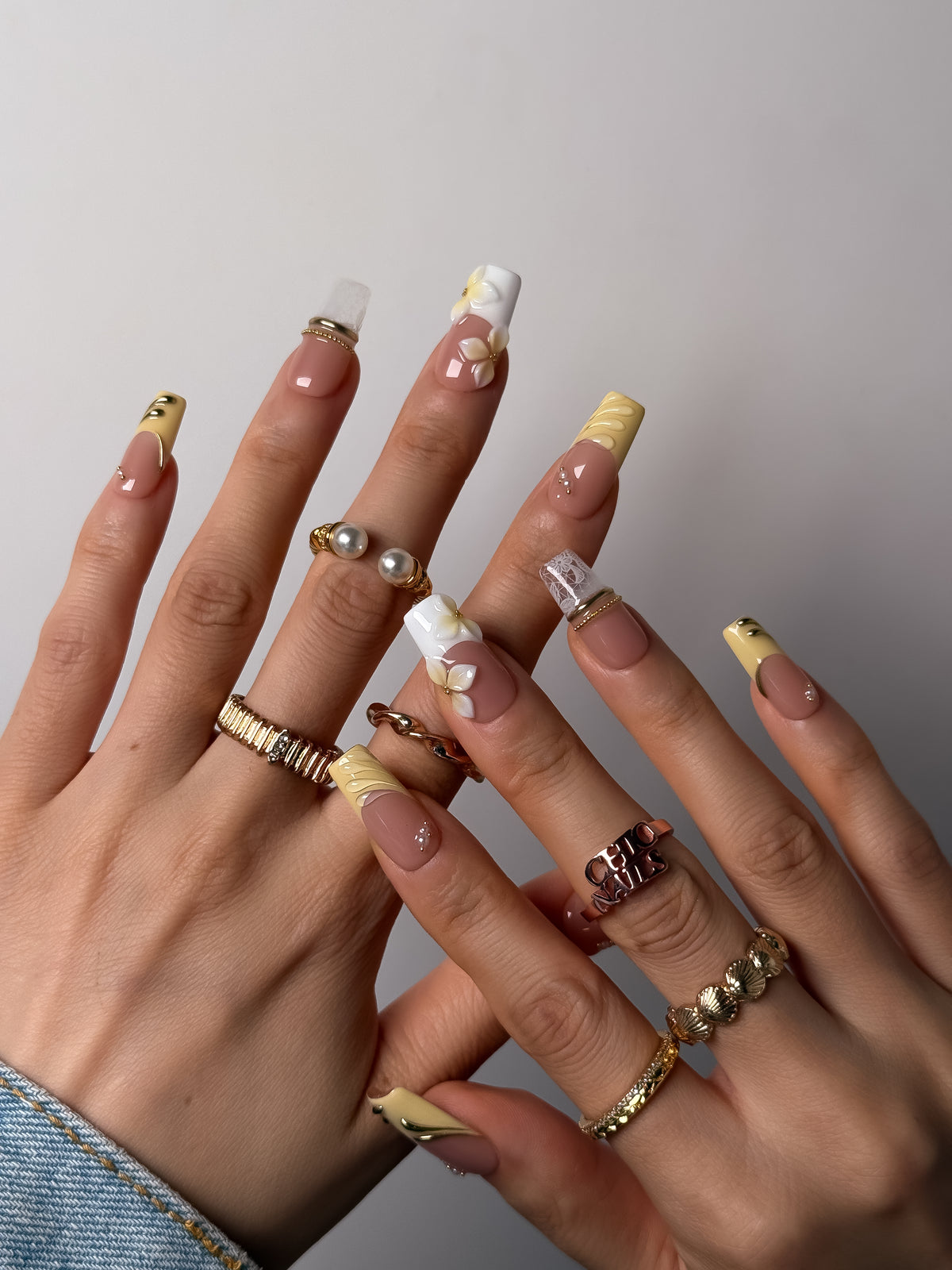 Ivory Muse Medium Square Press On Nails