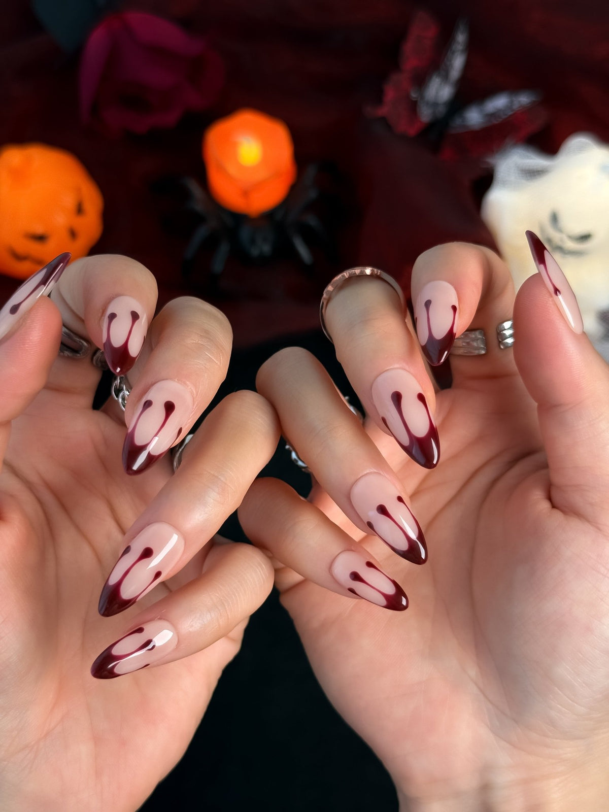 Crimson Drip Red & Silver Press On Nails – Medium Almond
