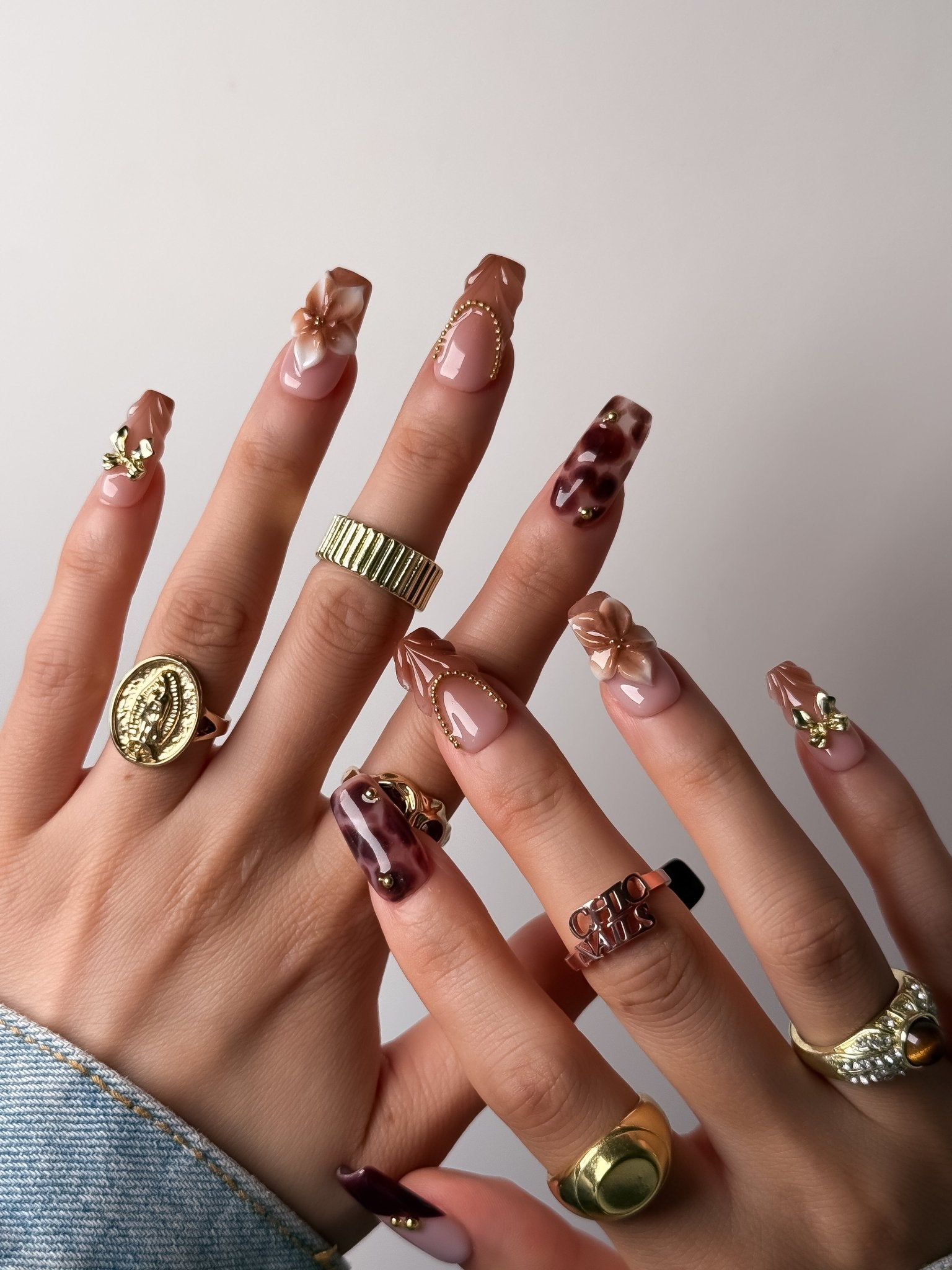 Handmade Mocha Blossom Press On Nails – Medium Square