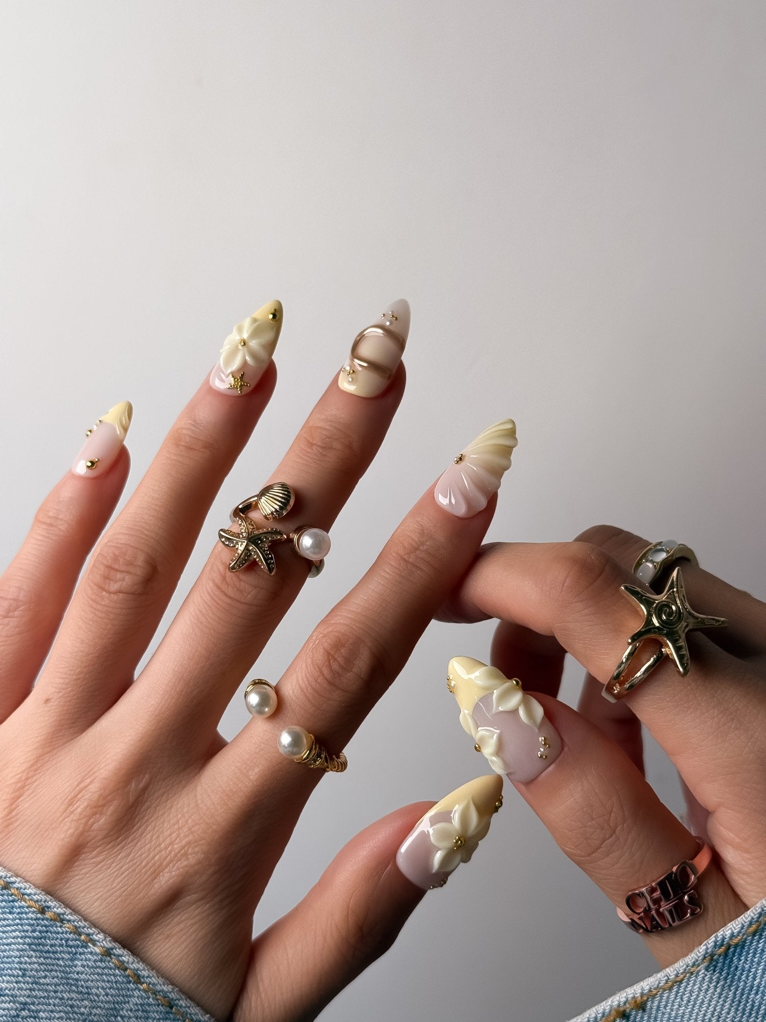 Handmade Ivory Blossom Pearl Press On Nails – Medium Almond
