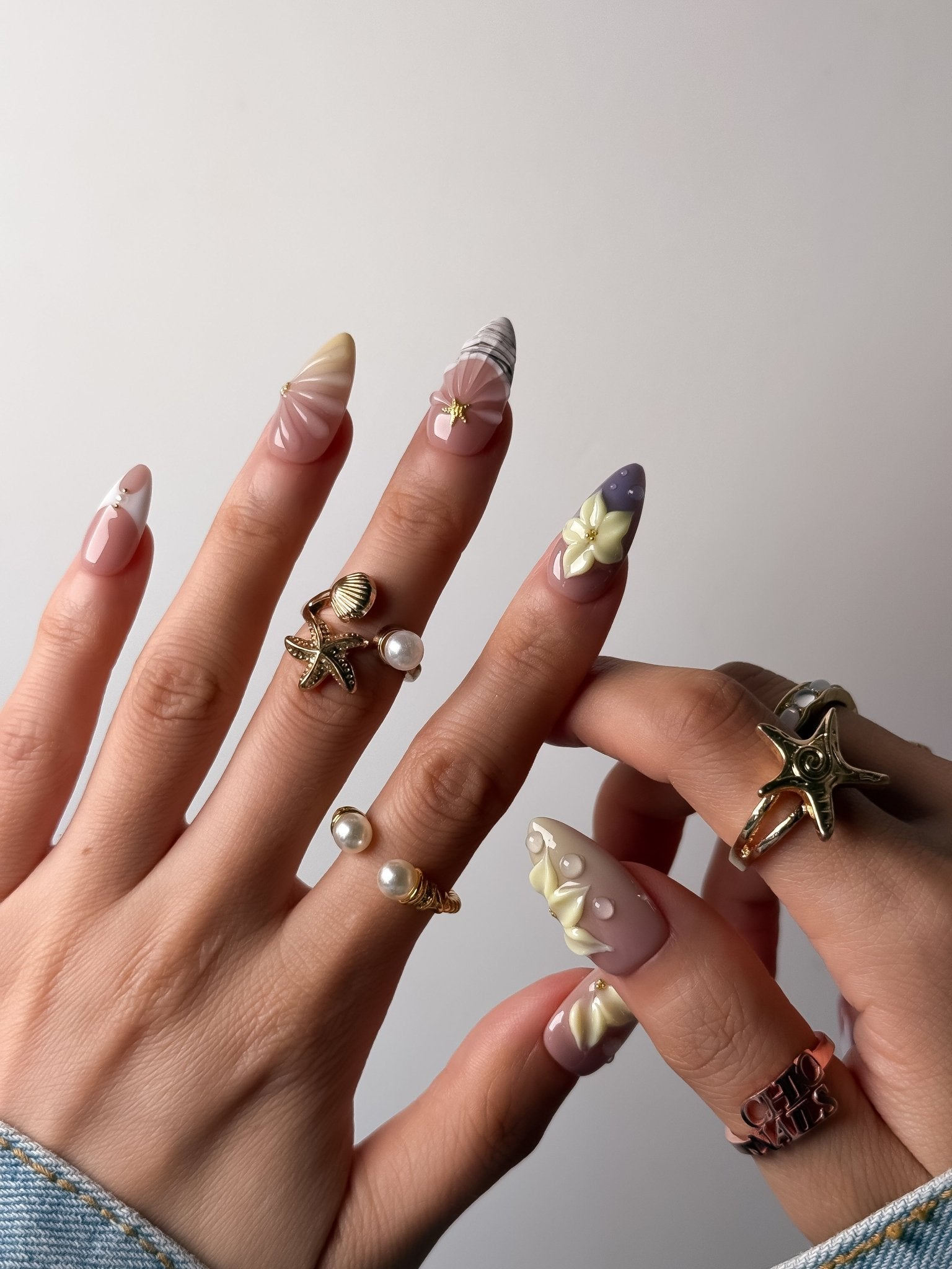 Handmade Lavender Blossom Press On Nails – Medium Almond