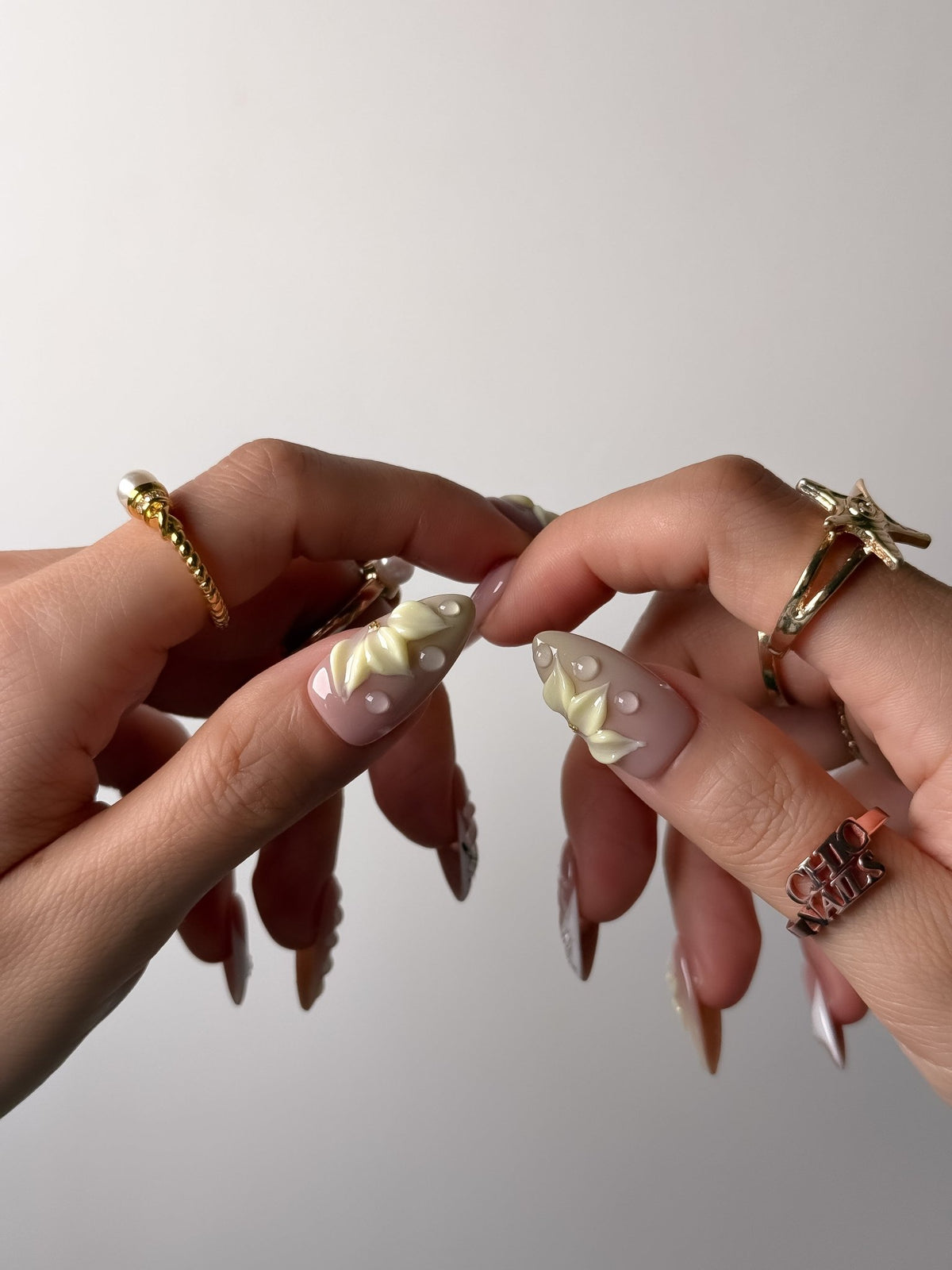 Handmade Lavender Blossom Press On Nails – Medium Almond