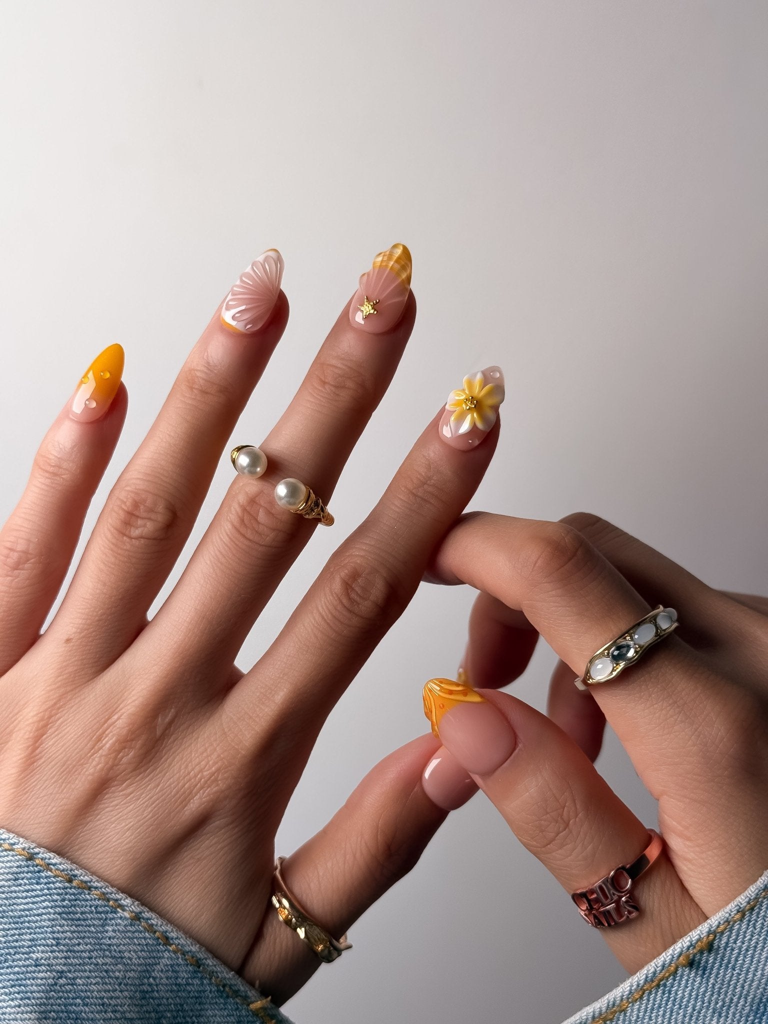 Handmade Citrus Blossom Press-On Nails – Short Almond