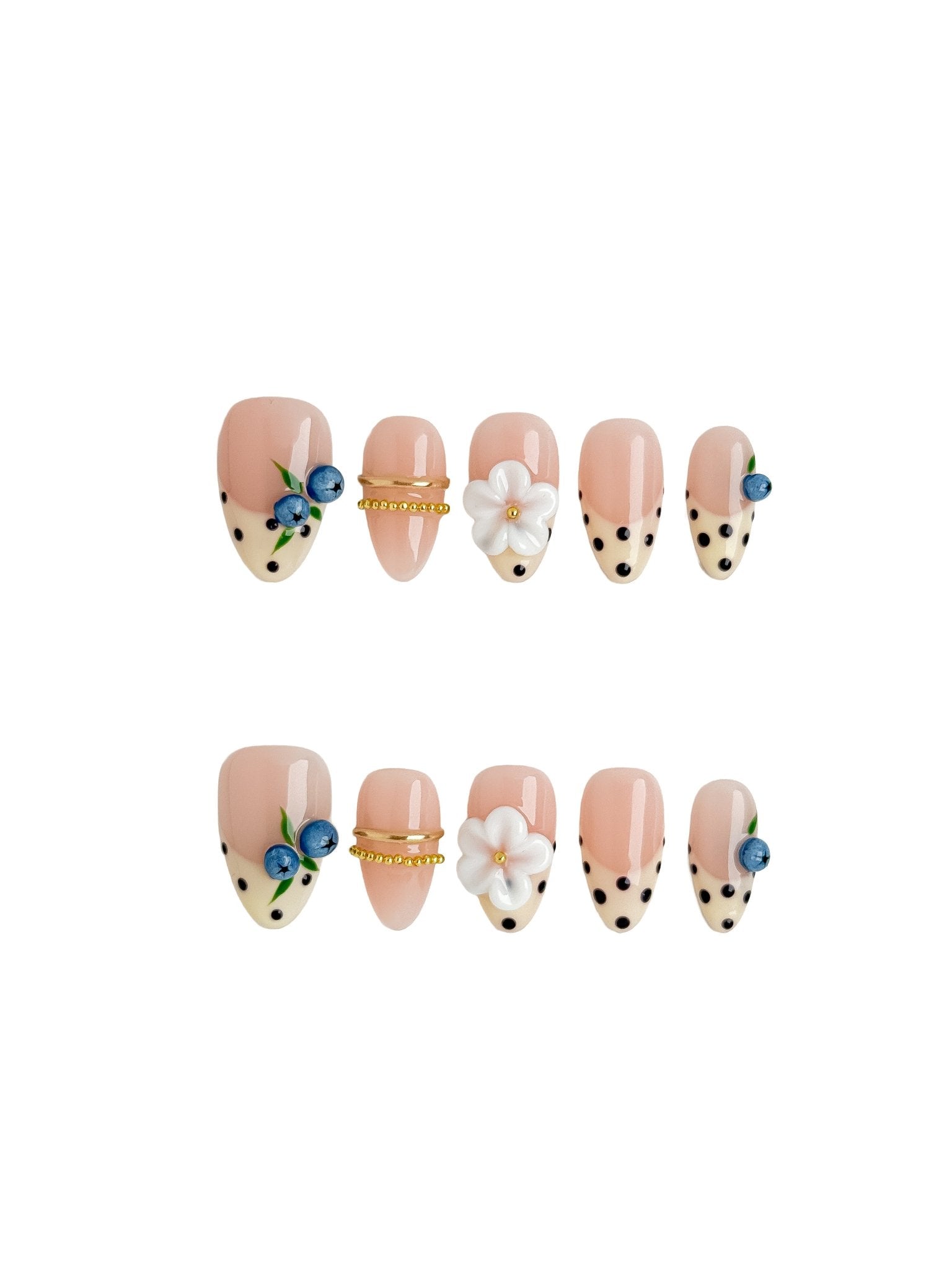 Handmade Daisy French Press-On Nails – Short Almond