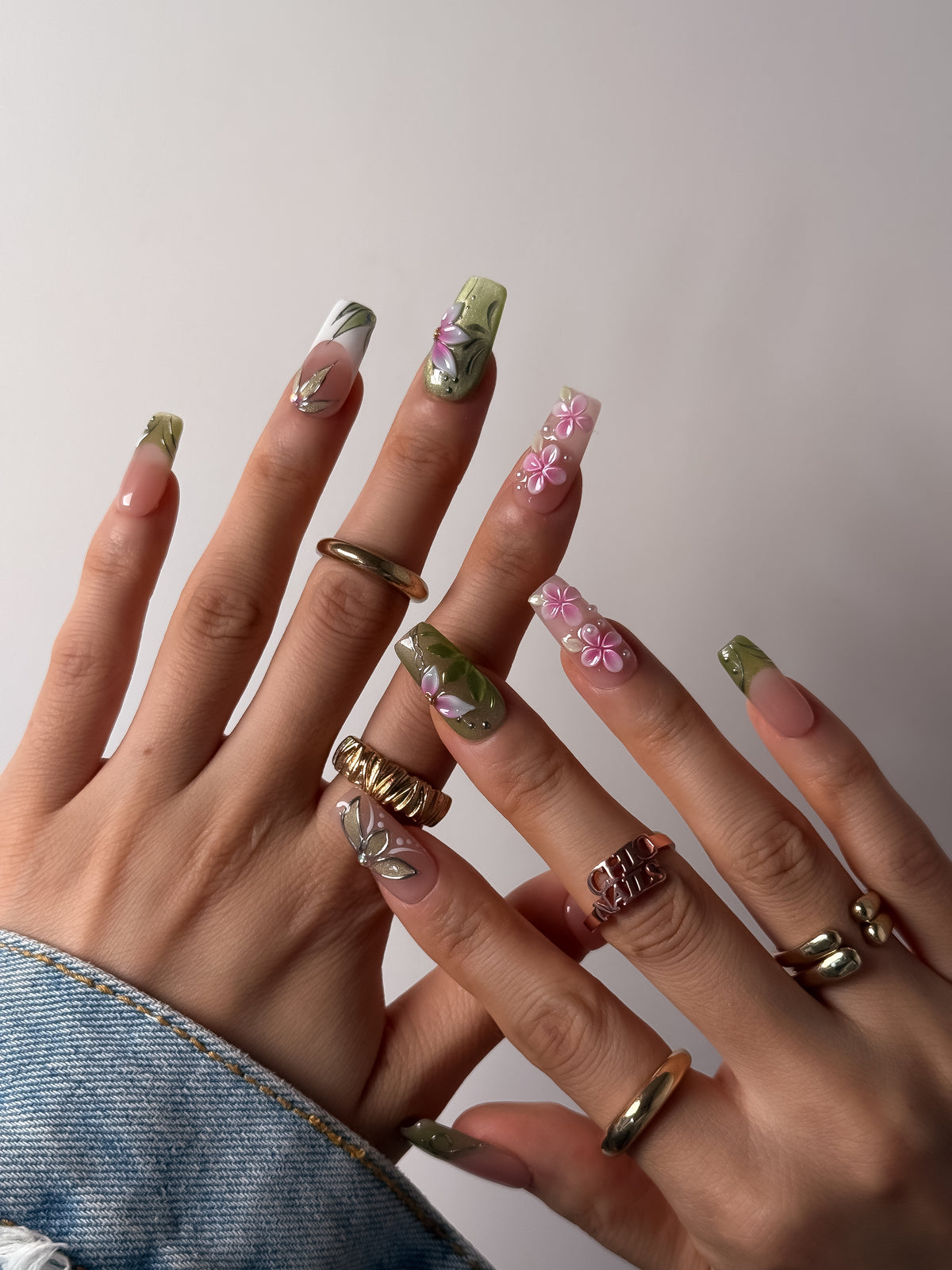 Golden Rosary Long Square Press On Nails