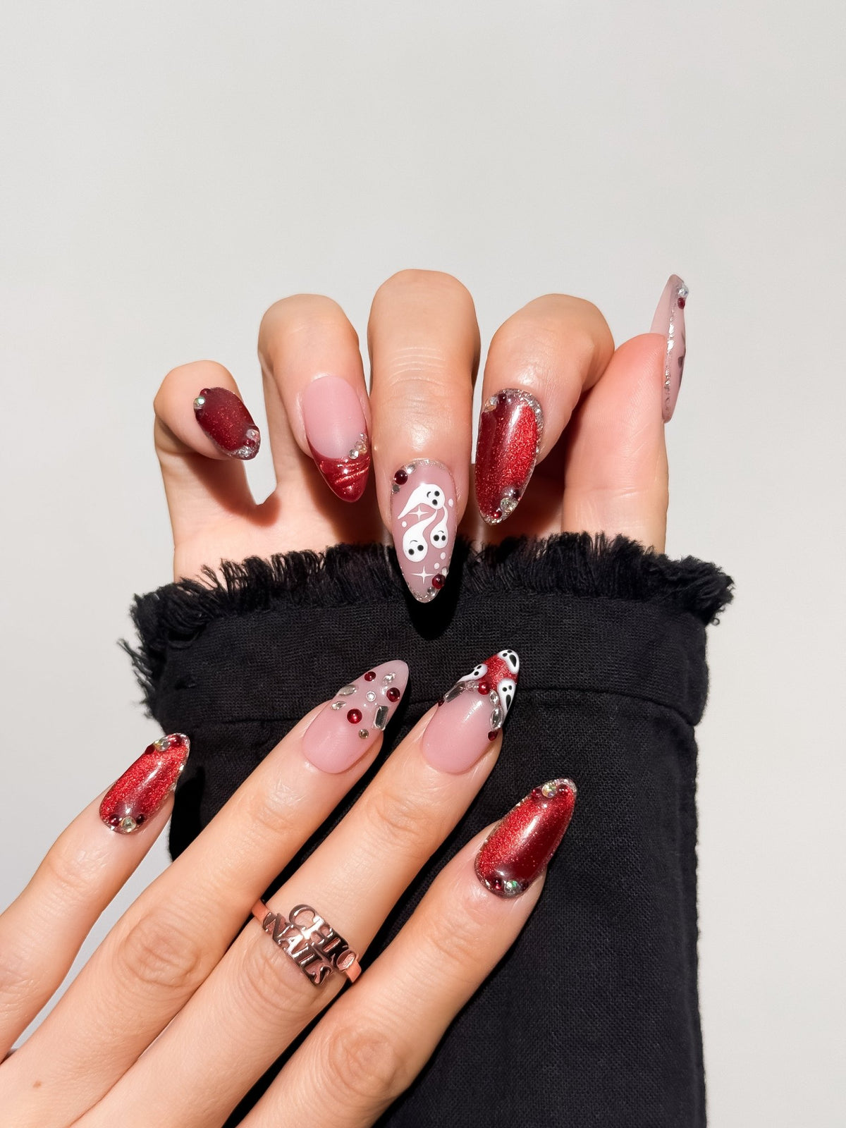 Rouge Bloom Medium Almond Press On Nails