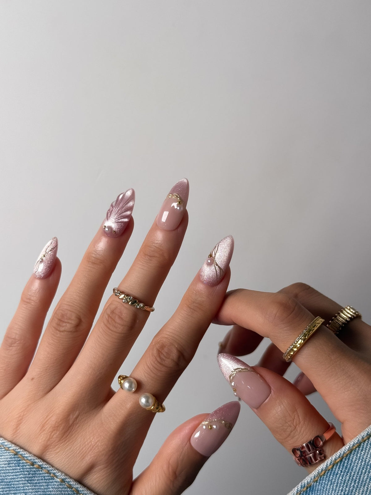 Pink Pearl Shell Press On Nails Handmade Reusable Fake Nails Medium Almond