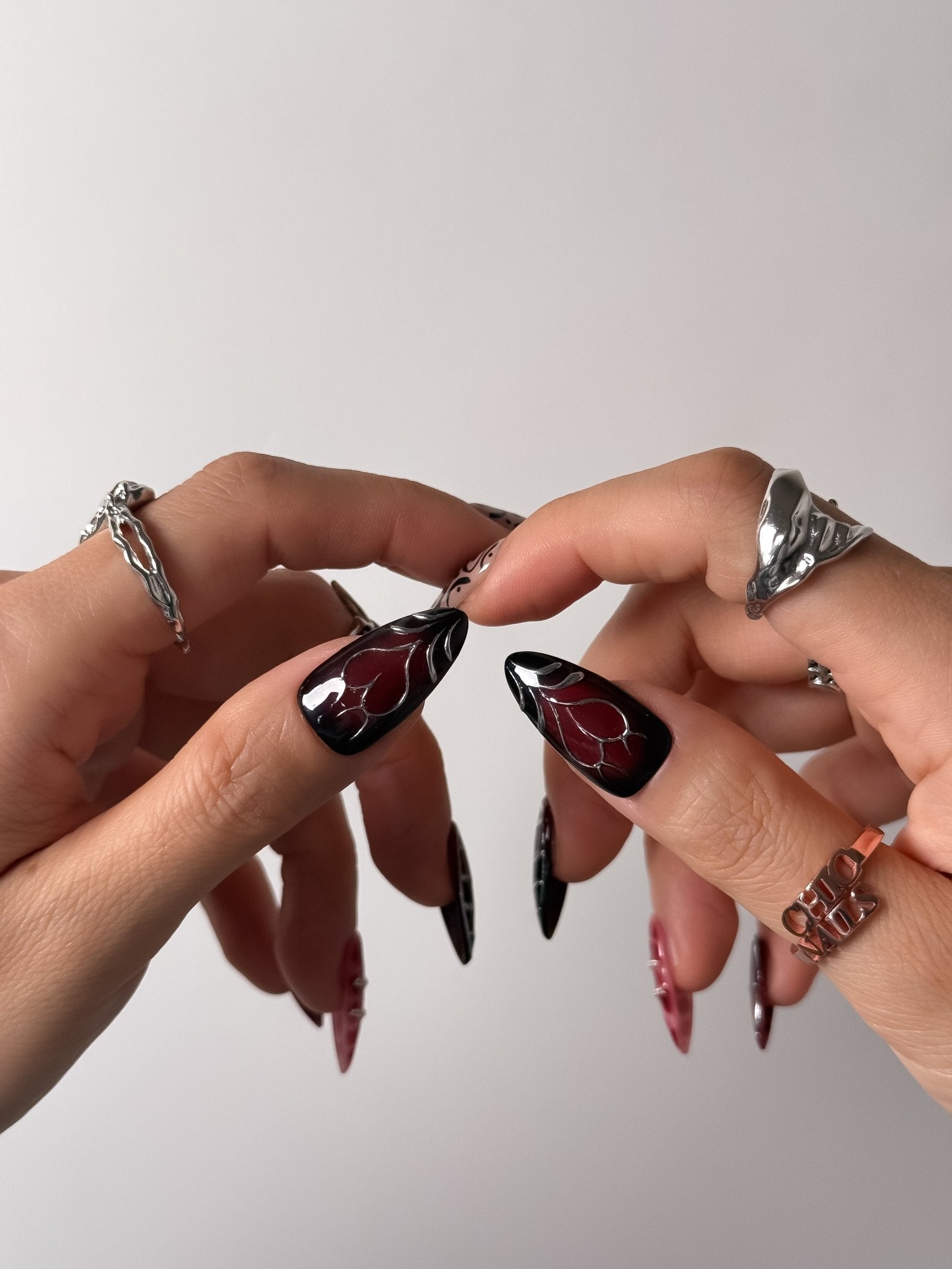 Burgundy Marble & Black Abstract Press On Nails Handmade Reusable Fake Nails Medium Almond