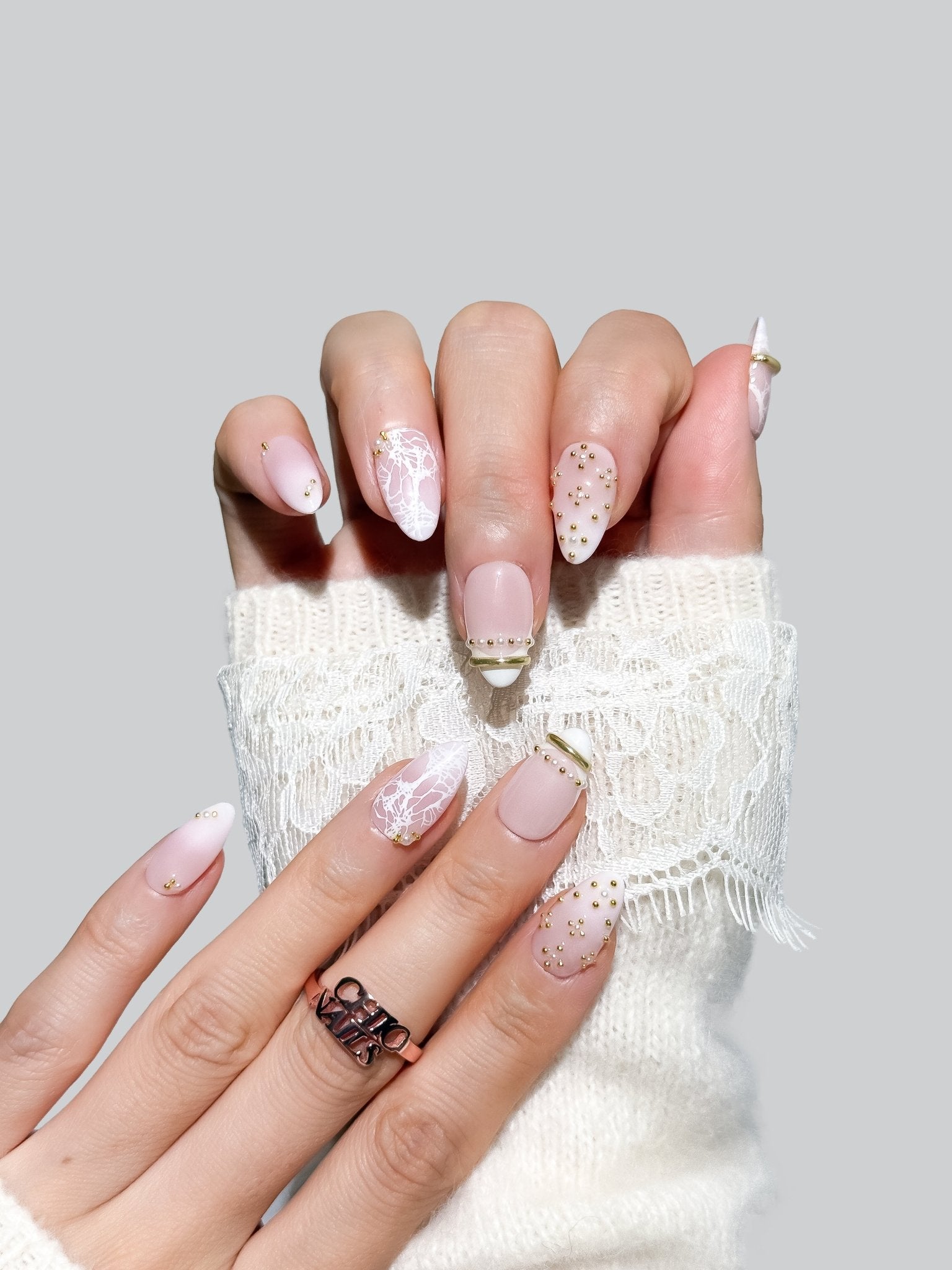 White Lace Gold Press On Nails Handmade Reusable Short Almond