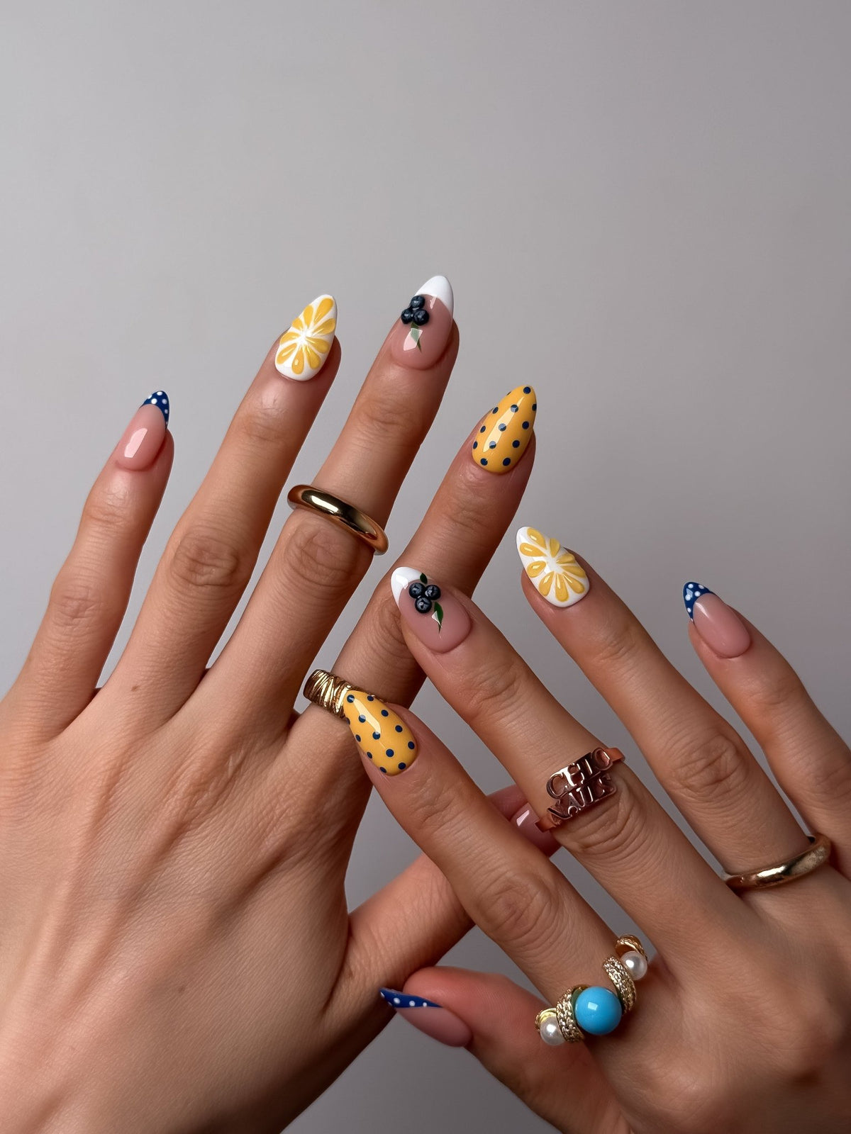 Blueberry Picnic Short Almond Press On Nails