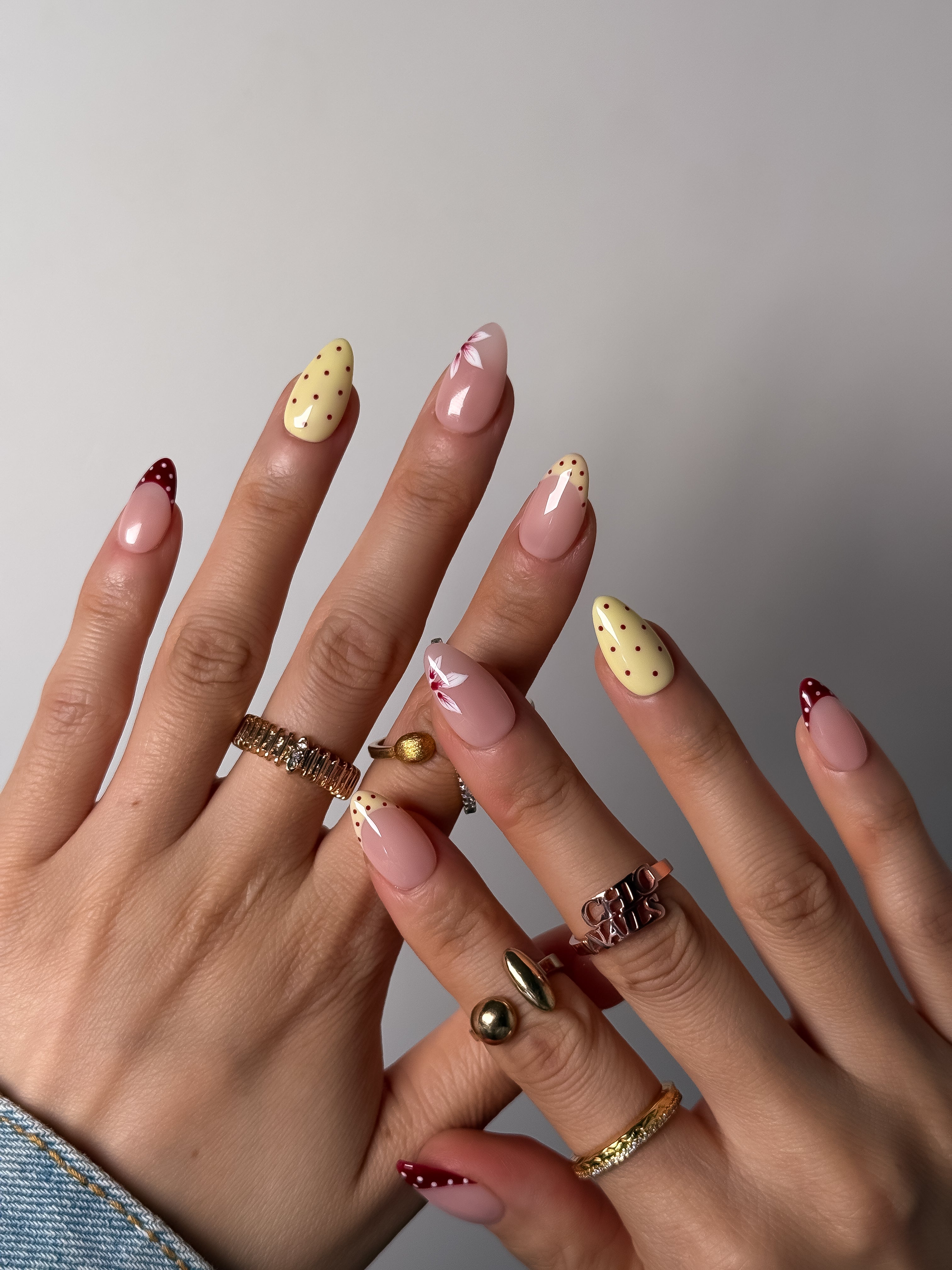 Burgundy Yellow Polka Dot Bow Press On Nails Short Almond