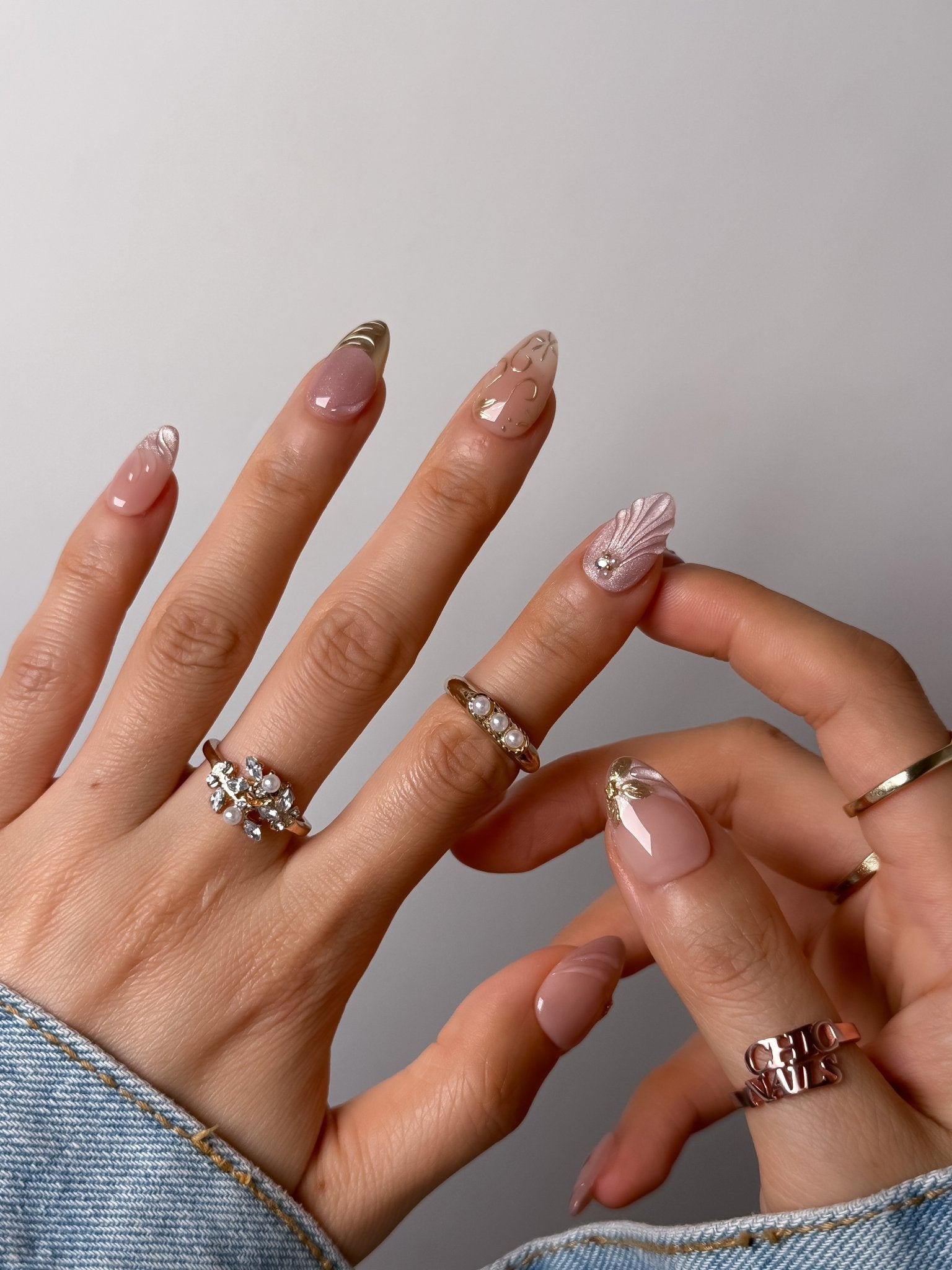 Gold Floral Almond Press-On Nails