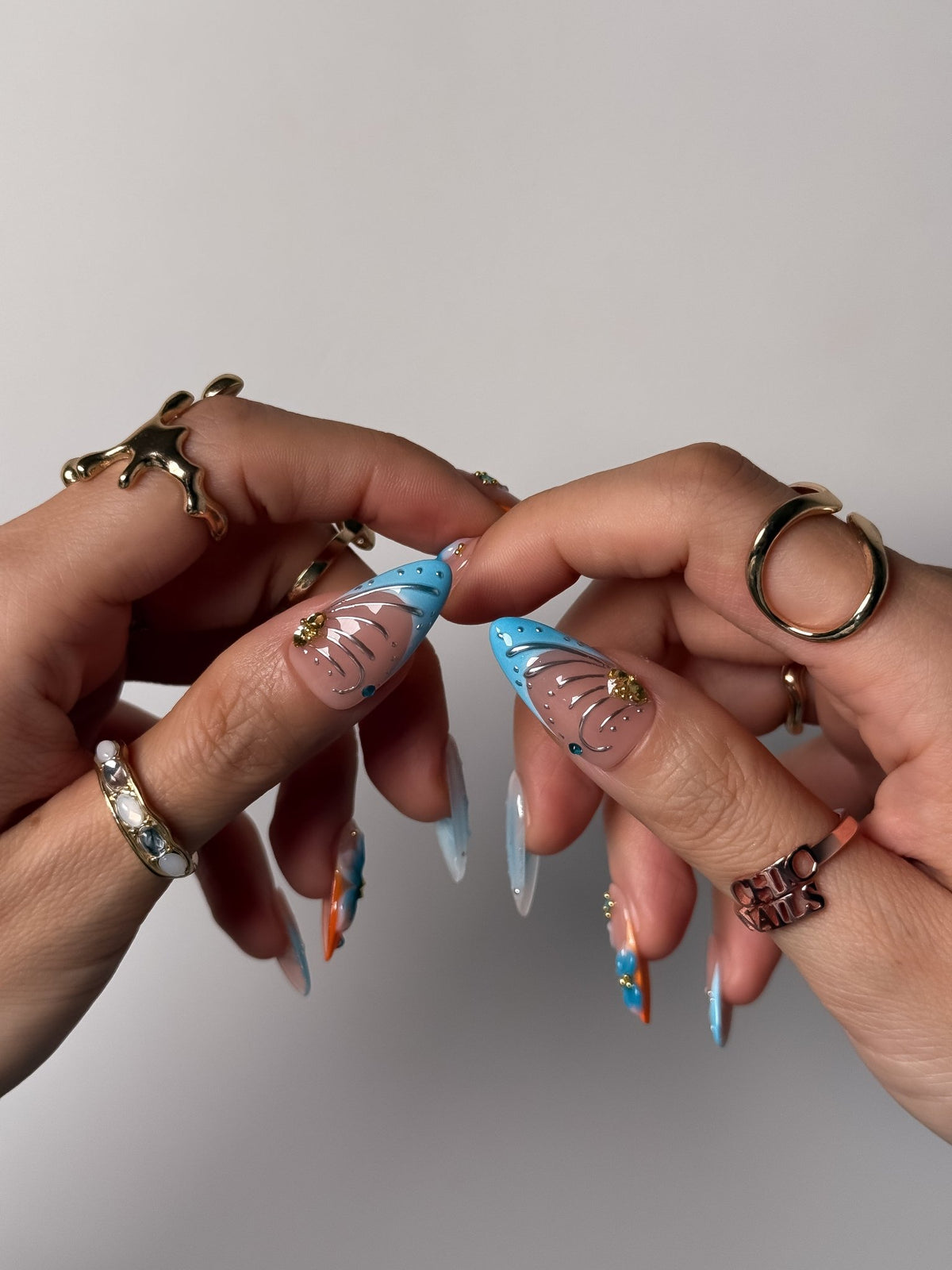 Azure Tropica 3D Floral Press On Nails Medium Oval