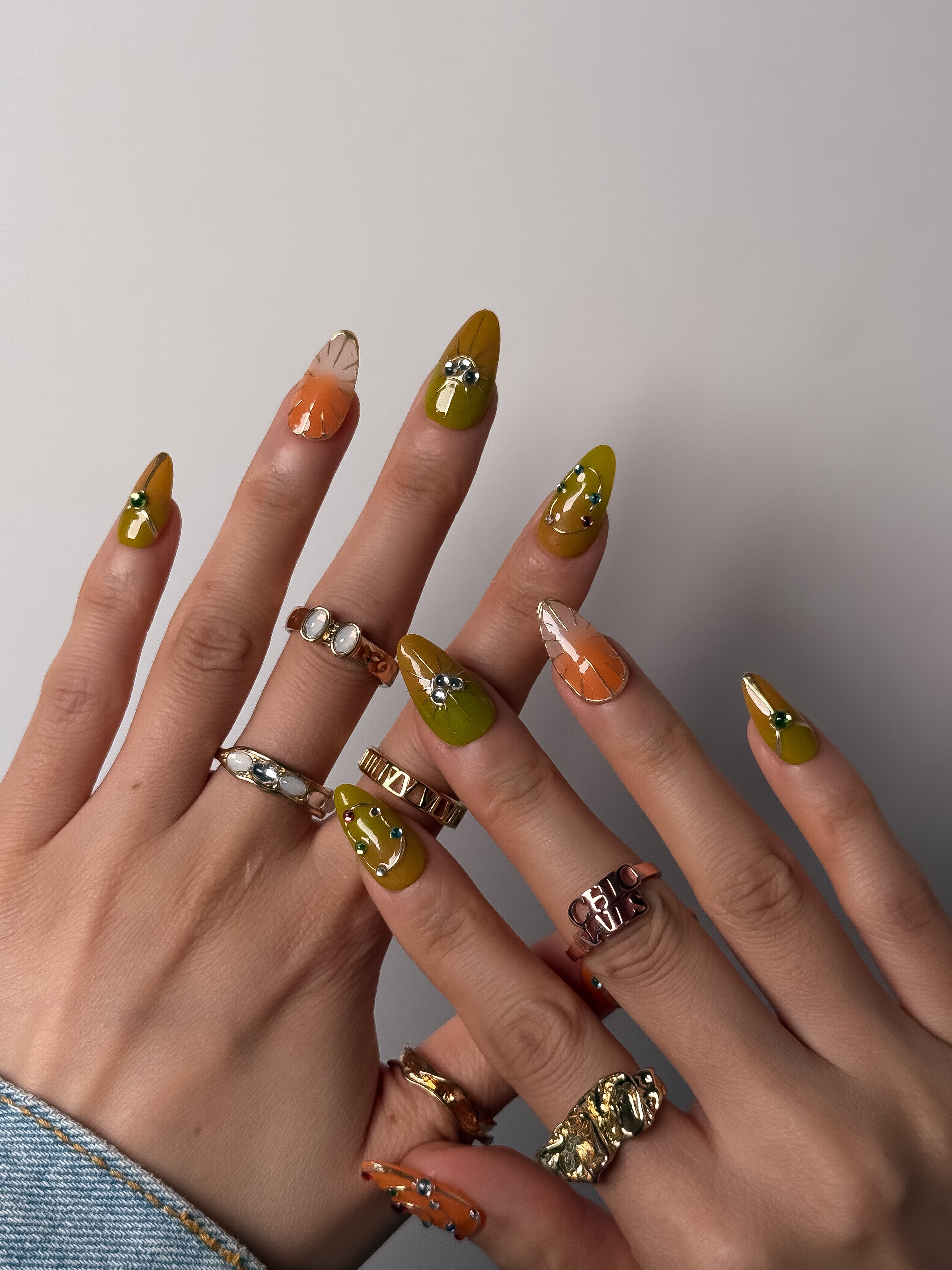 Citrus Bloom Press On Nails Medium Almond